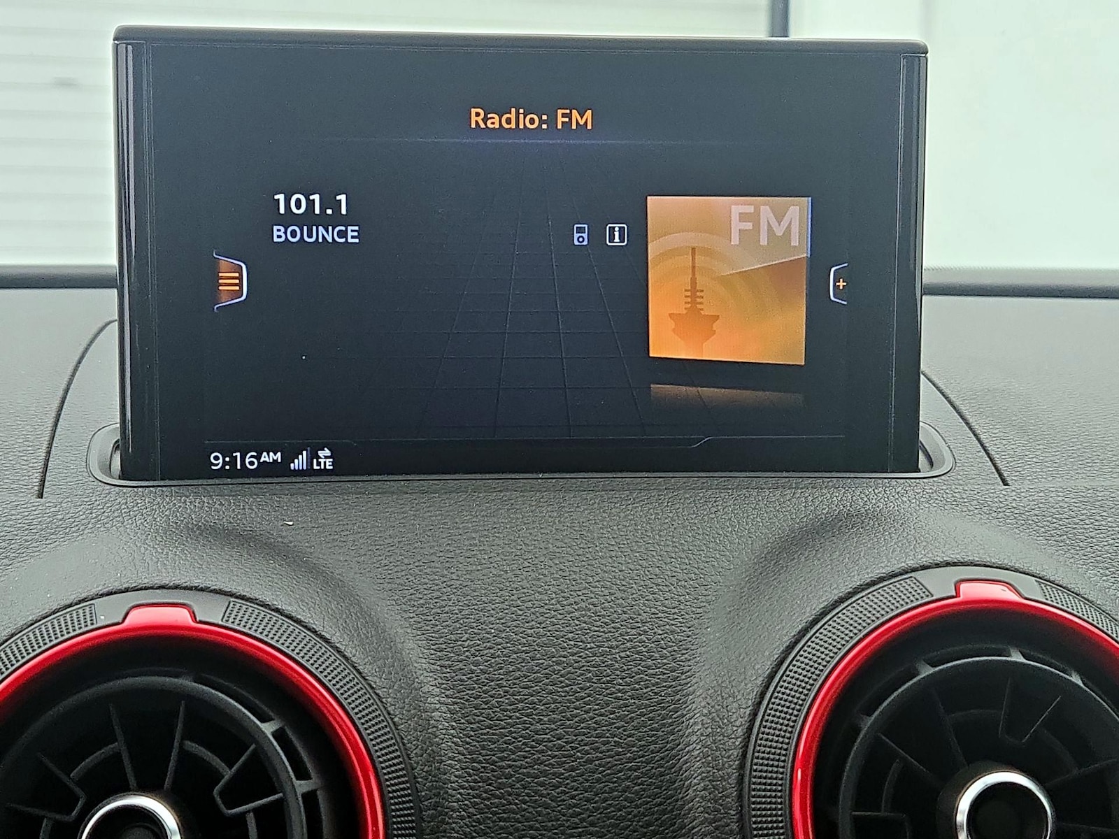 2018 Audi RS 3 Base - Photo 17