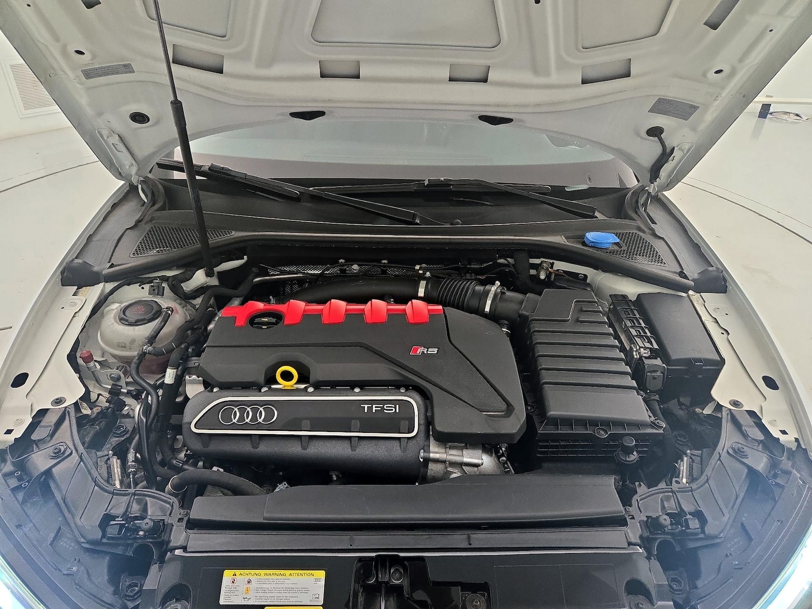 2018 Audi RS 3 Base - Photo 24