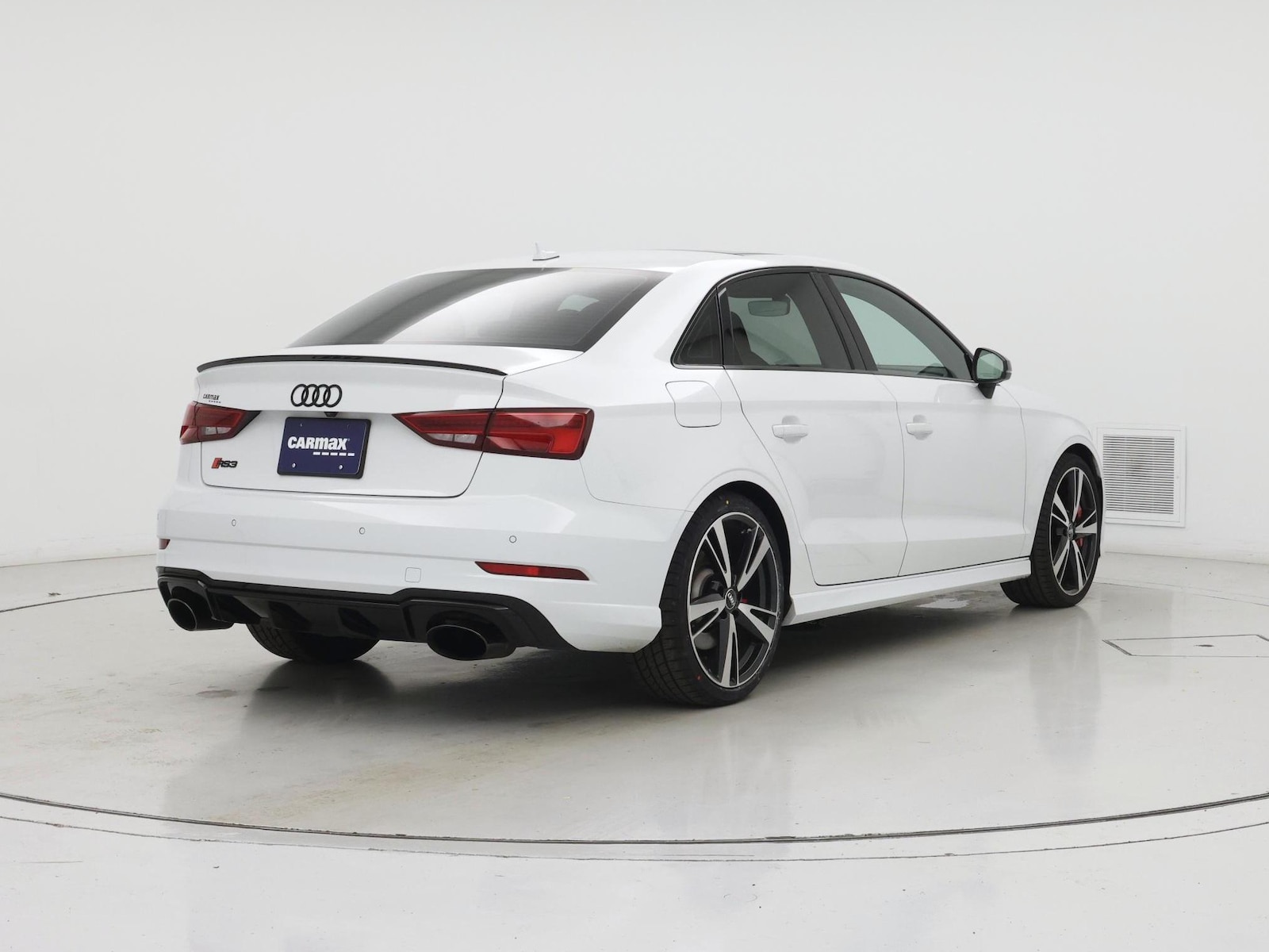2018 Audi RS 3 Base - Photo 9