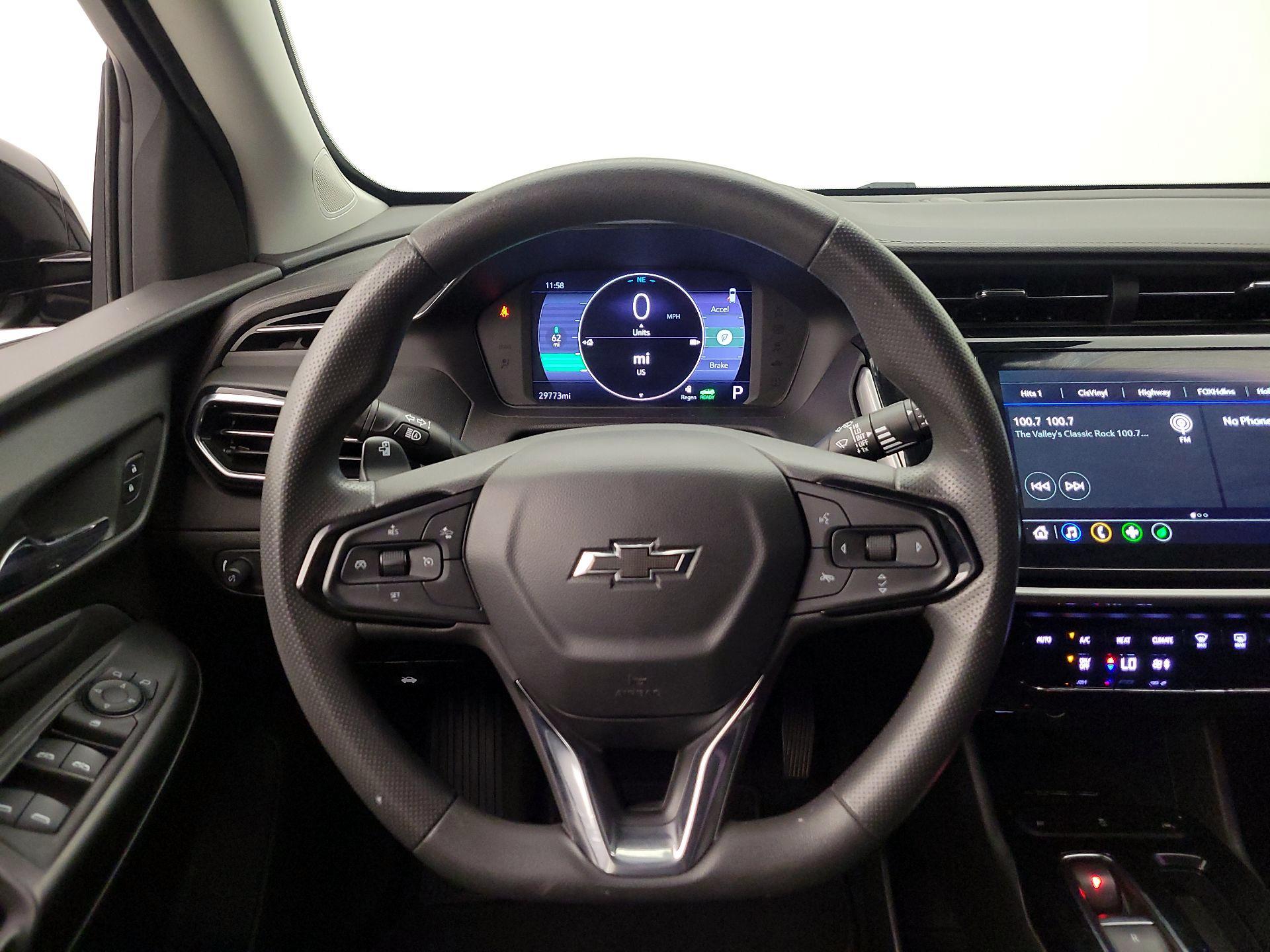 Thumbnail: 2023 Chevrolet Bolt EUV - 10