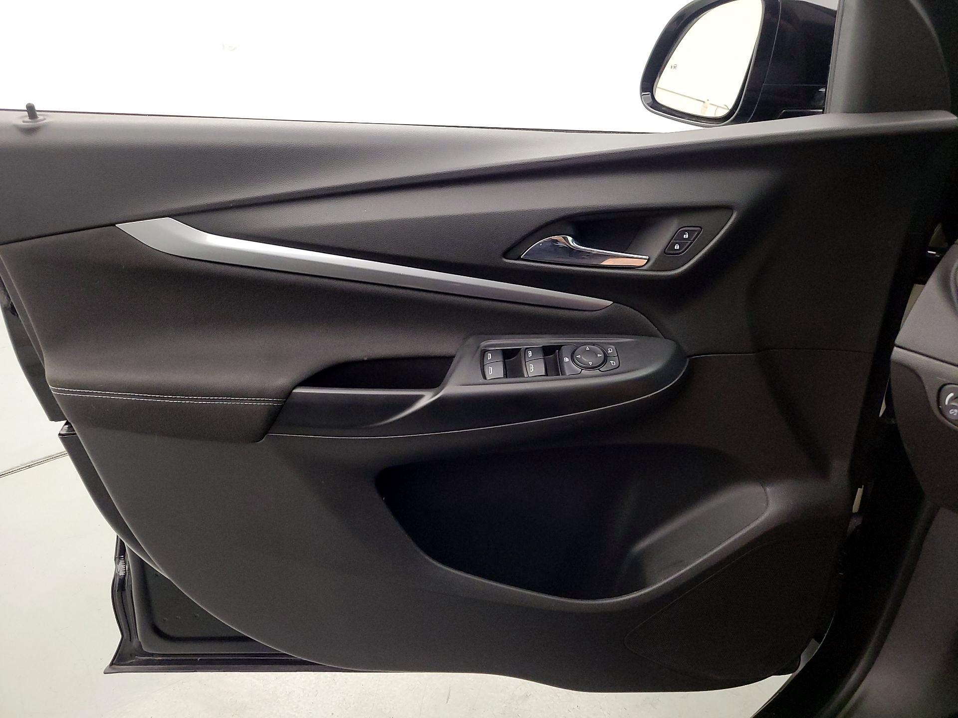 Thumbnail: 2023 Chevrolet Bolt EUV - 12
