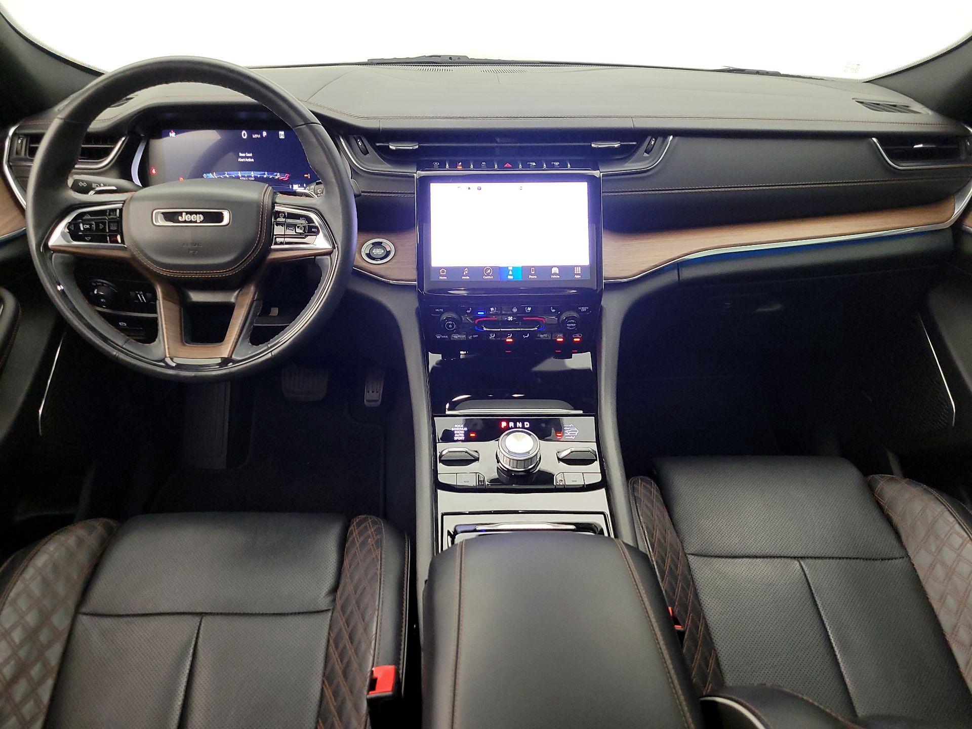 Thumbnail: 2023 Jeep Grand Cherokee - 9
