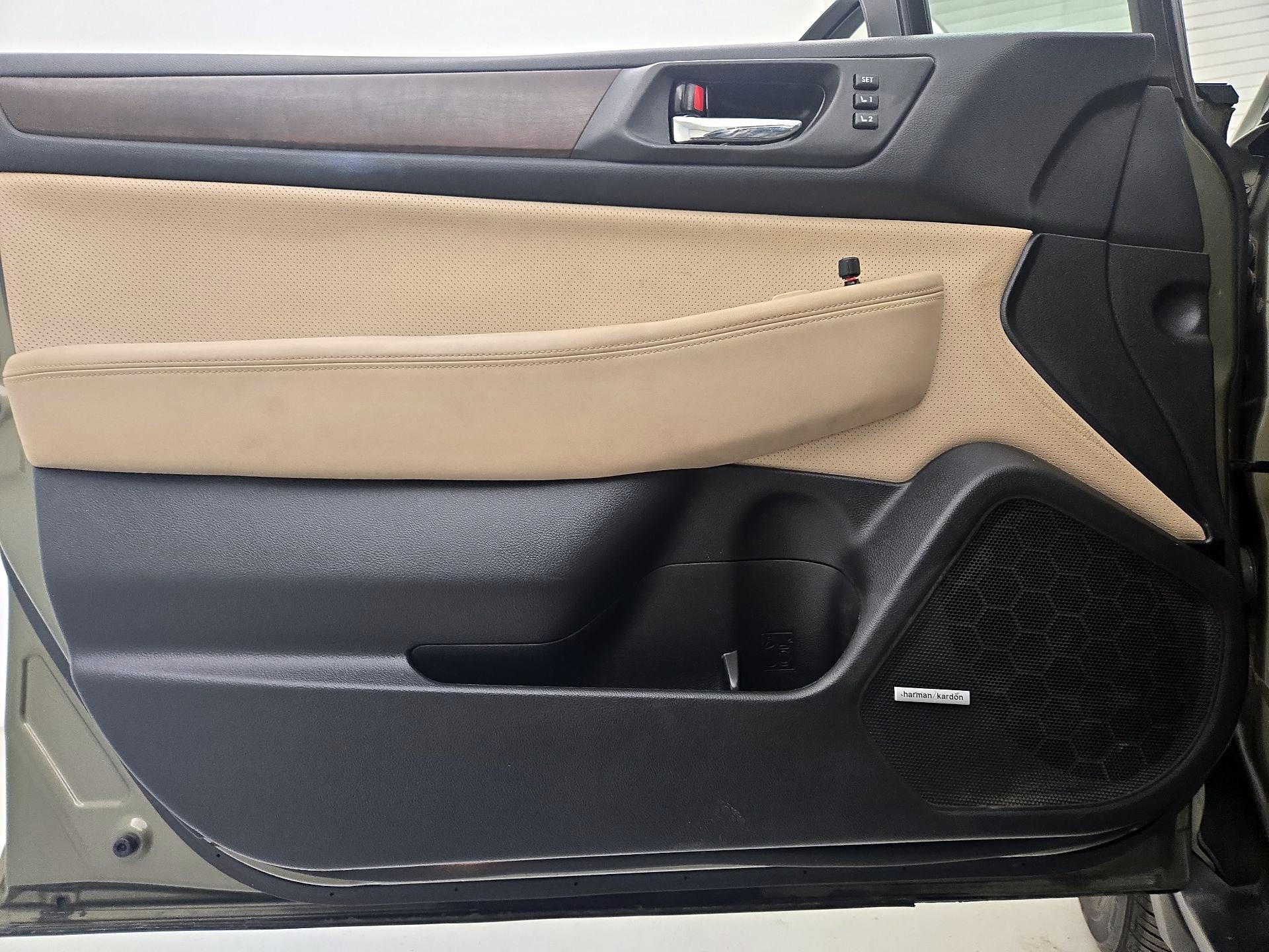 Thumbnail: 2015 Subaru Outback - 12