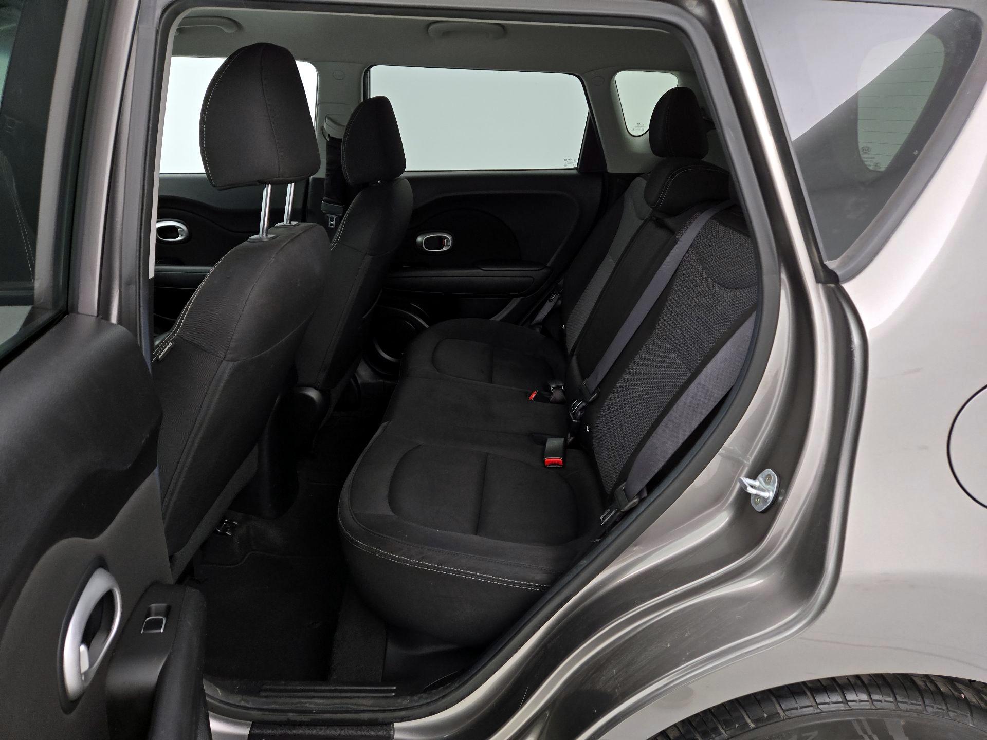 Thumbnail: 2019 Kia Soul - 19