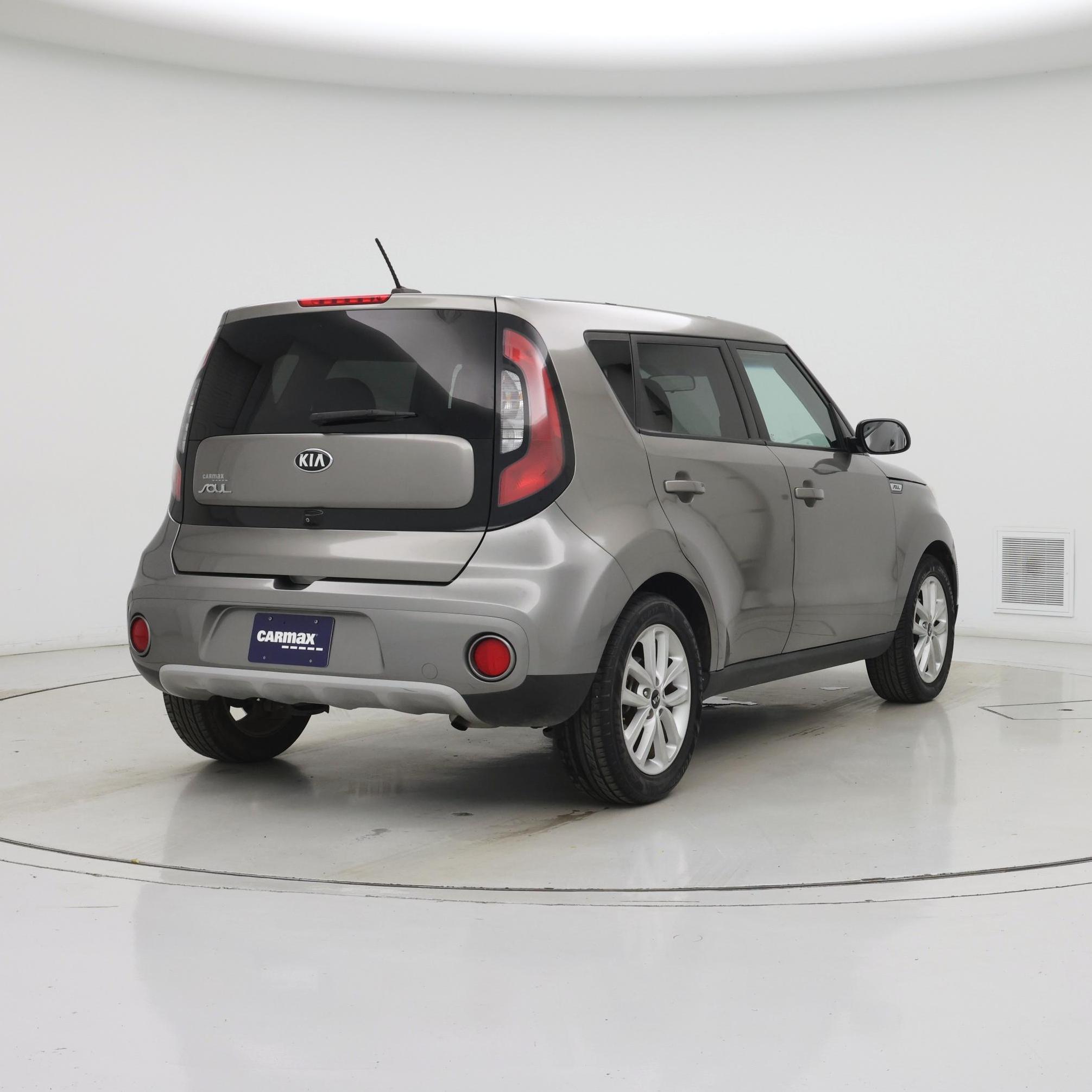 Thumbnail: 2019 Kia Soul - 8
