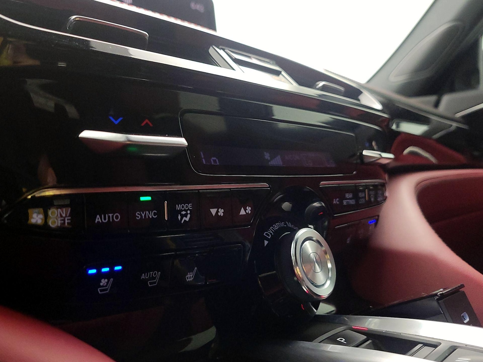 2022 Acura MDX A-Spec Package - Photo 18