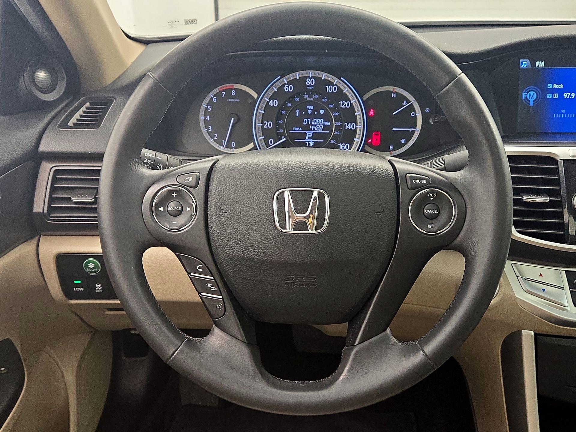 Thumbnail: 2015 Honda Accord - 10