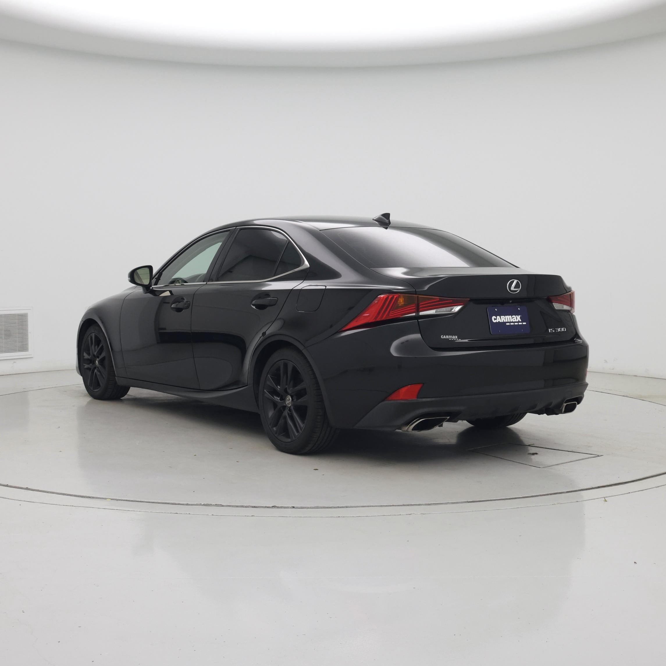 Thumbnail: 2018 Lexus IS - 2