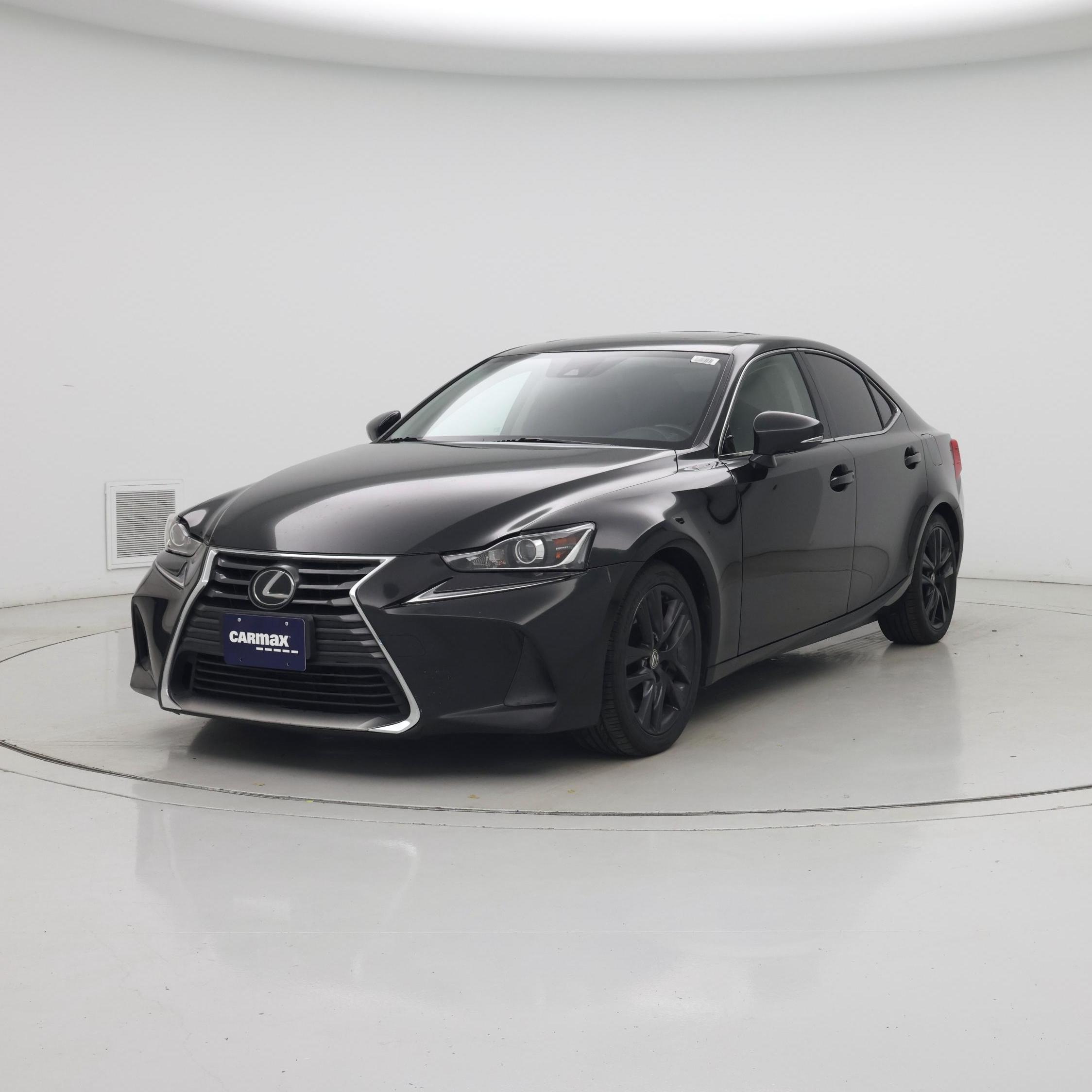 Thumbnail: 2018 Lexus IS - 4