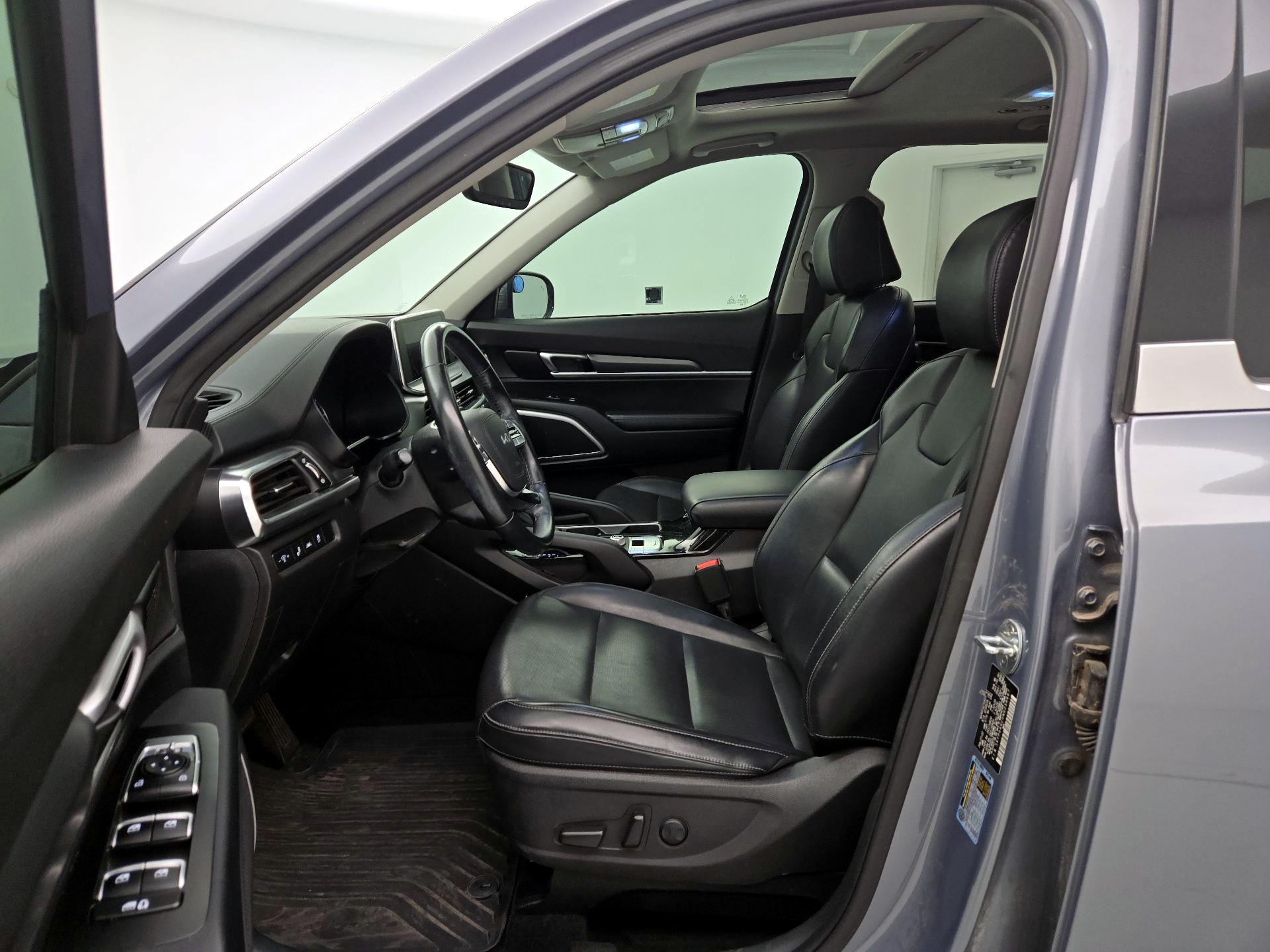 Thumbnail: 2022 Kia Telluride - 11