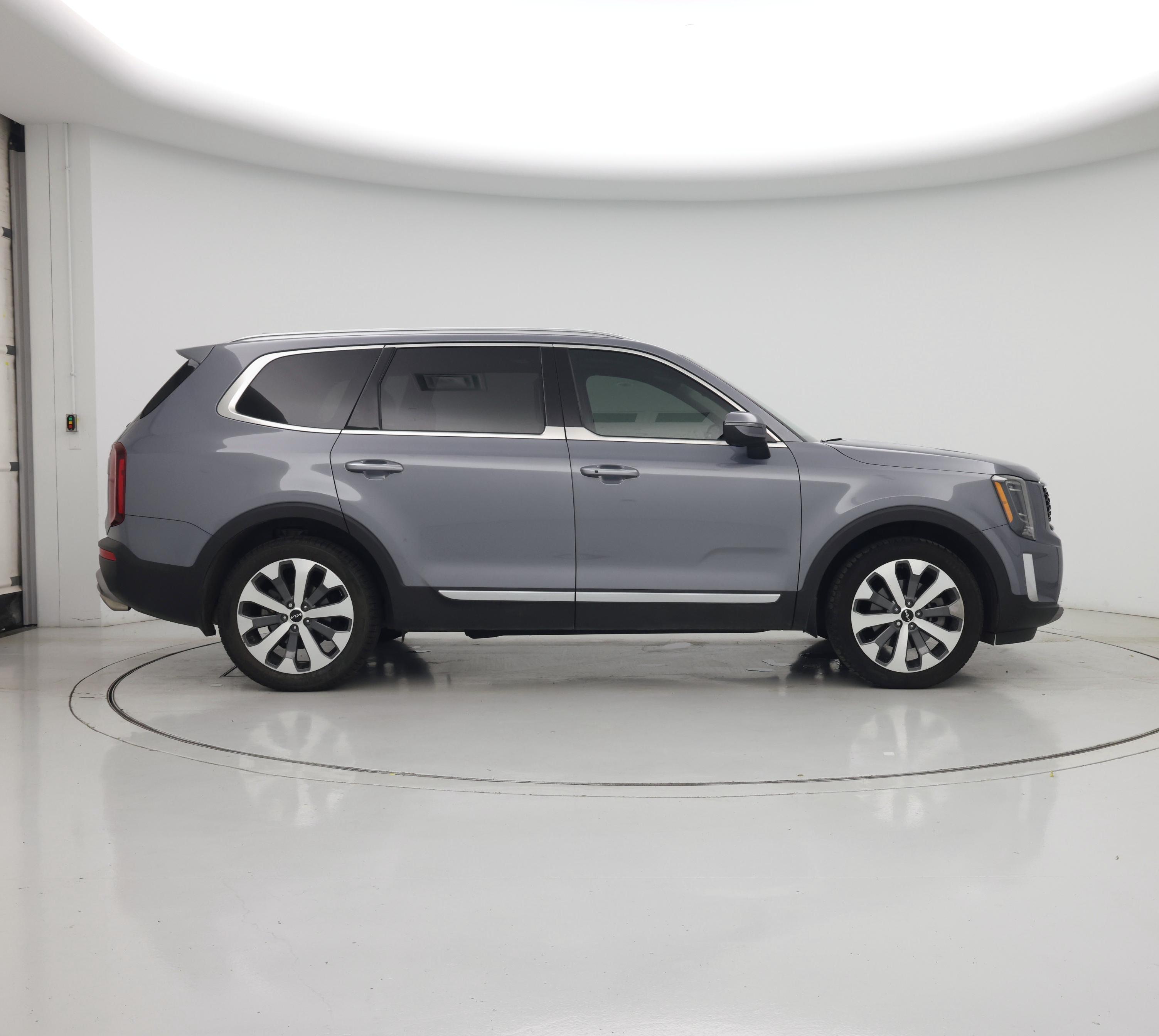 Thumbnail: 2022 Kia Telluride - 7
