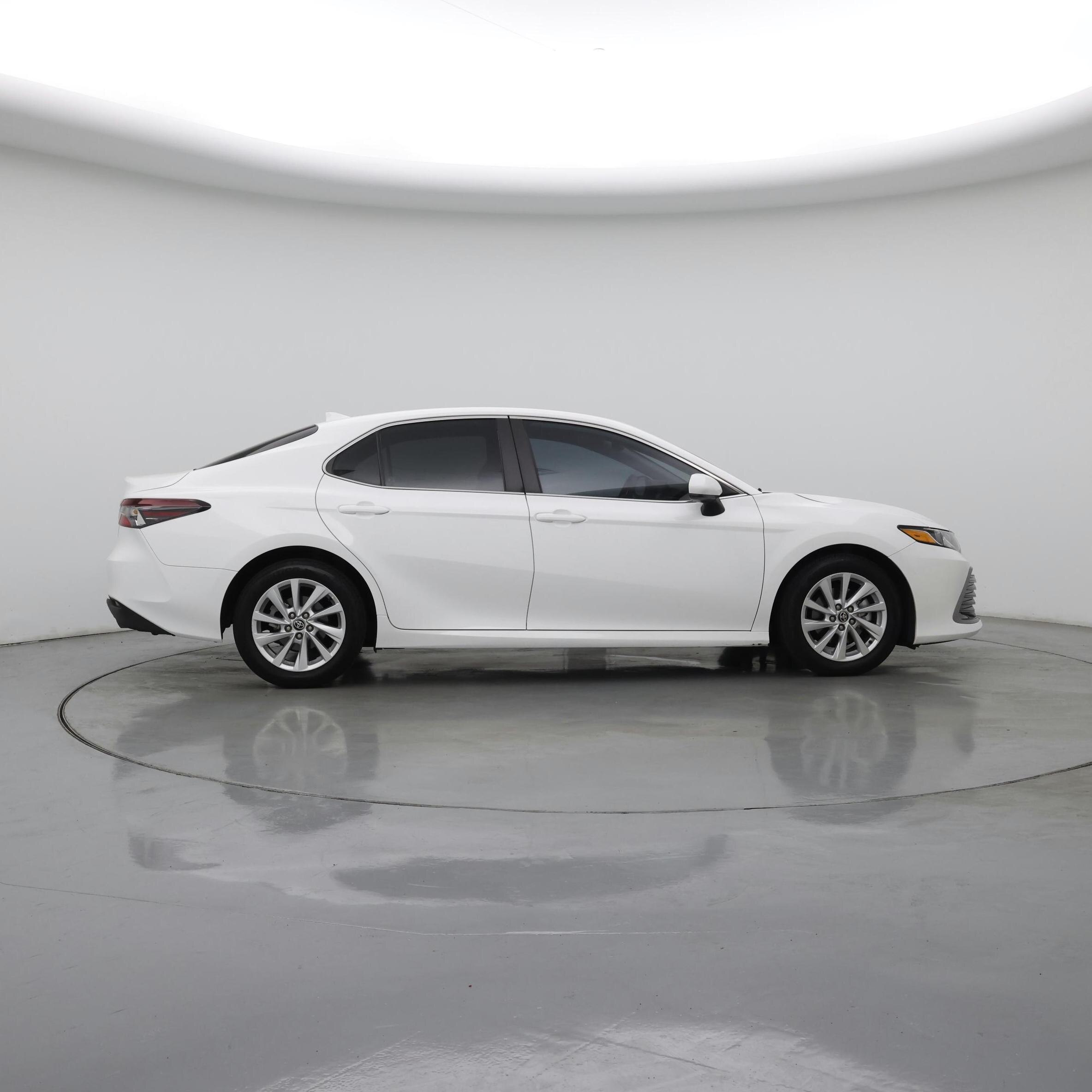 Thumbnail: 2023 Toyota Camry - 7