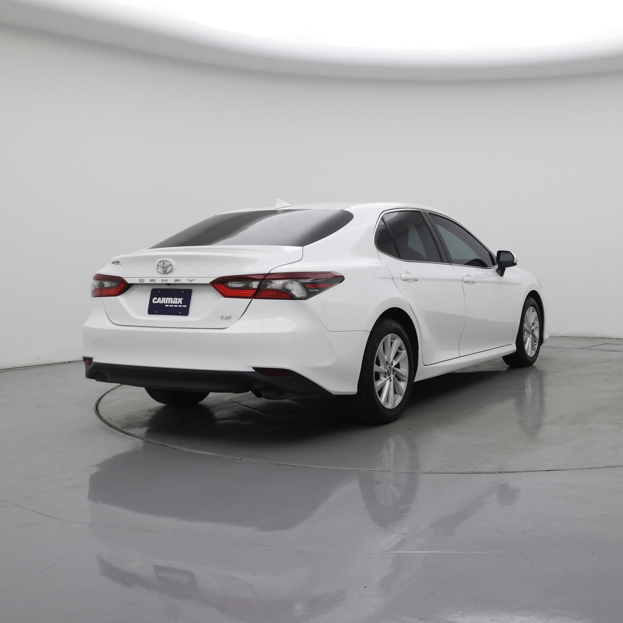 Thumbnail: 2023 Toyota Camry - 8