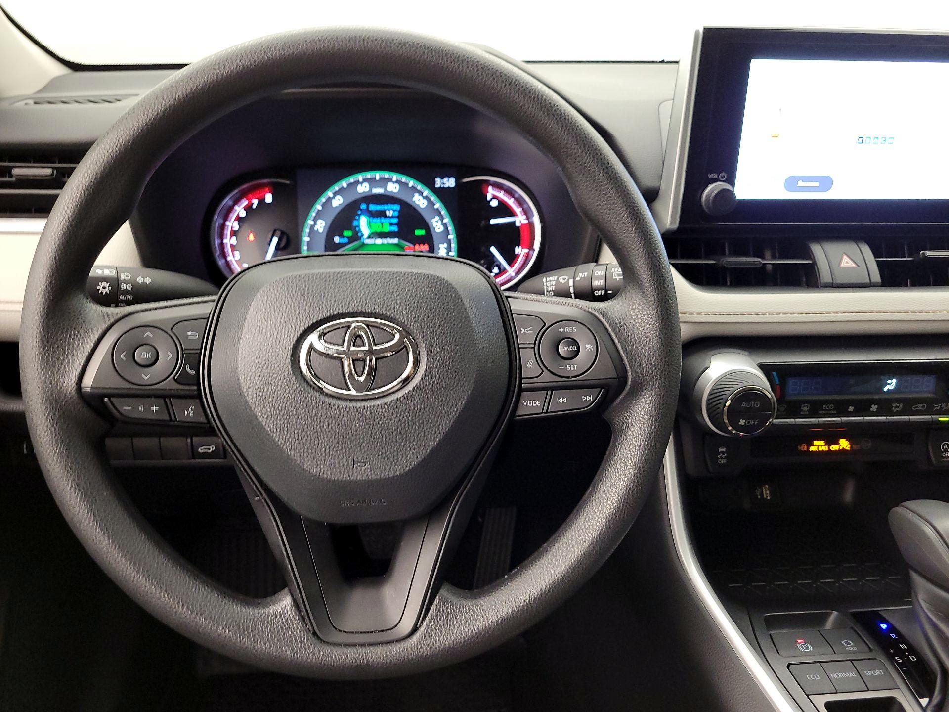 Thumbnail: 2025 Toyota RAV4 - 10