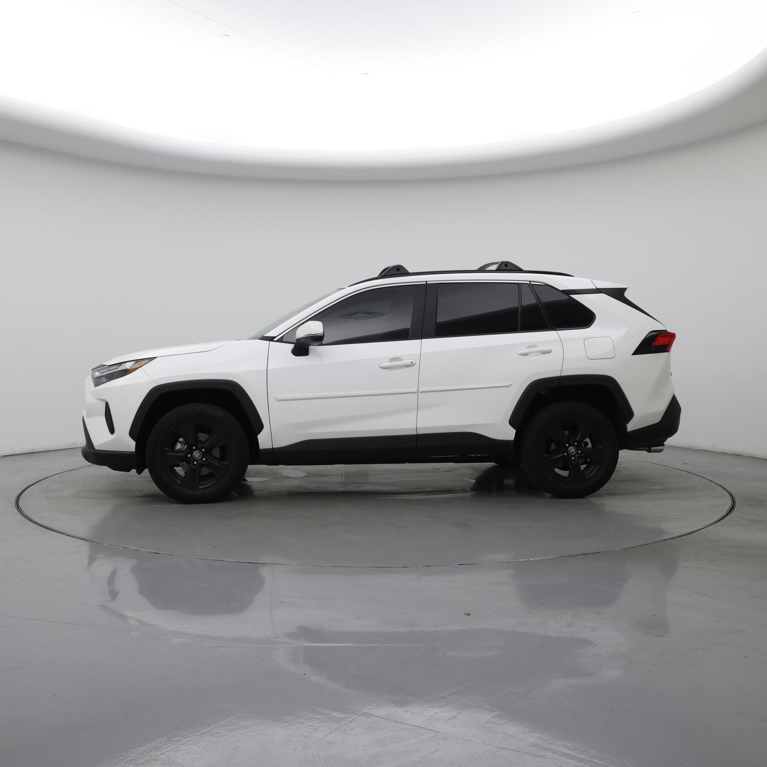 Thumbnail: 2025 Toyota RAV4 - 3