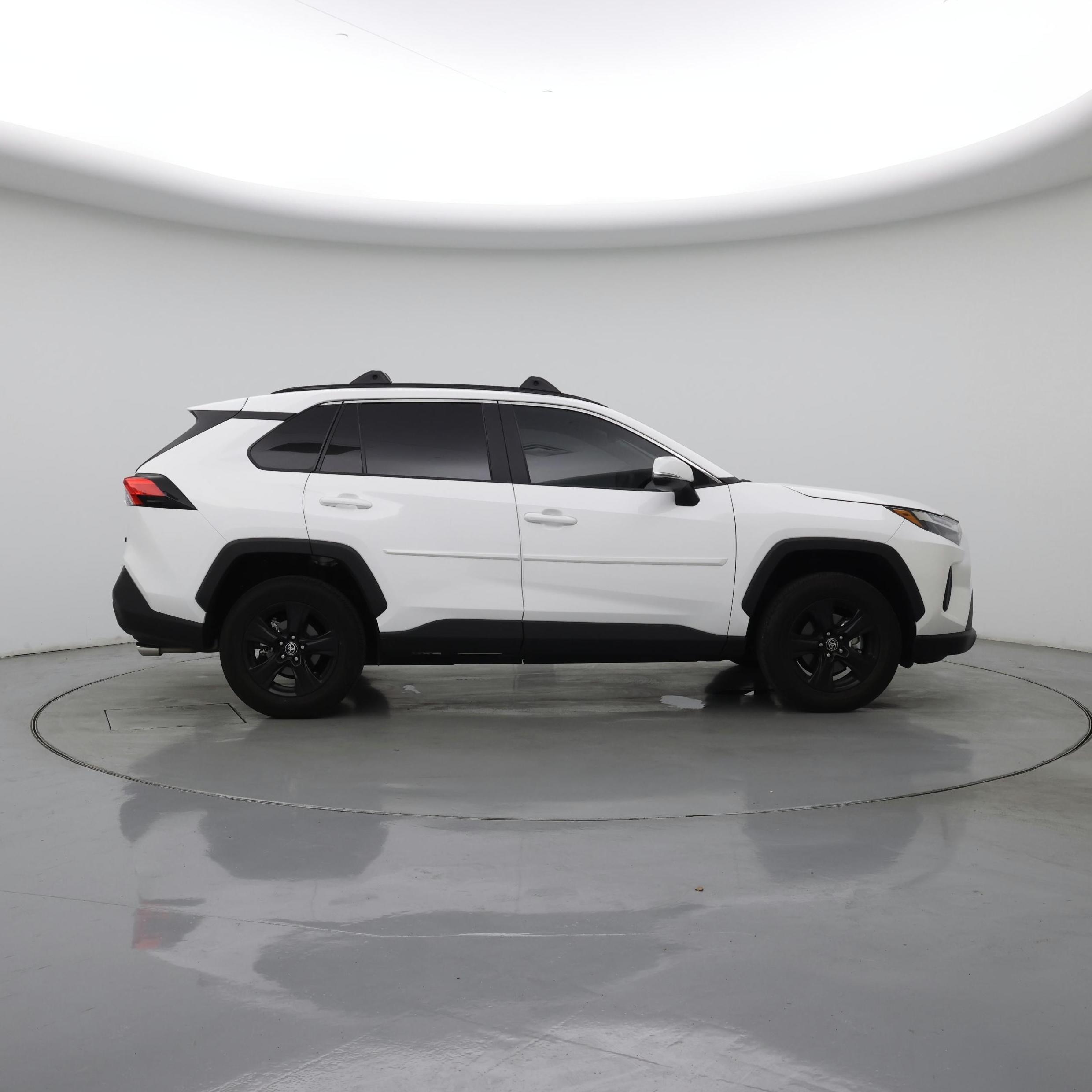 Thumbnail: 2025 Toyota RAV4 - 7