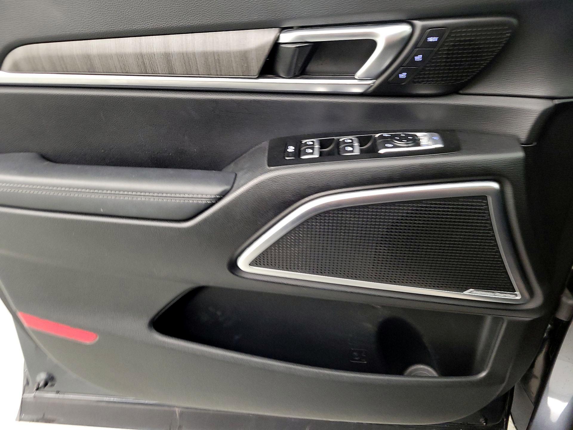Thumbnail: 2023 Kia Telluride - 12