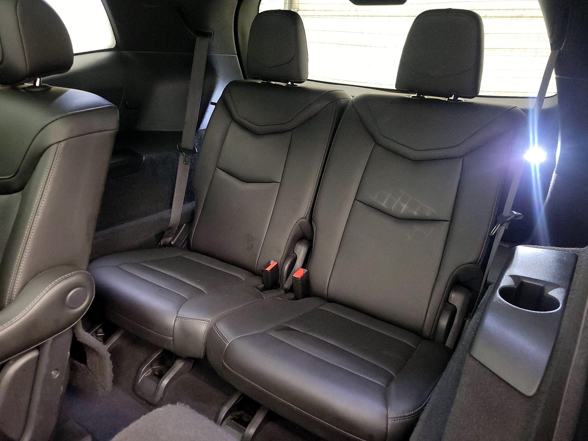 Thumbnail: 2021 Cadillac XT6 - 20