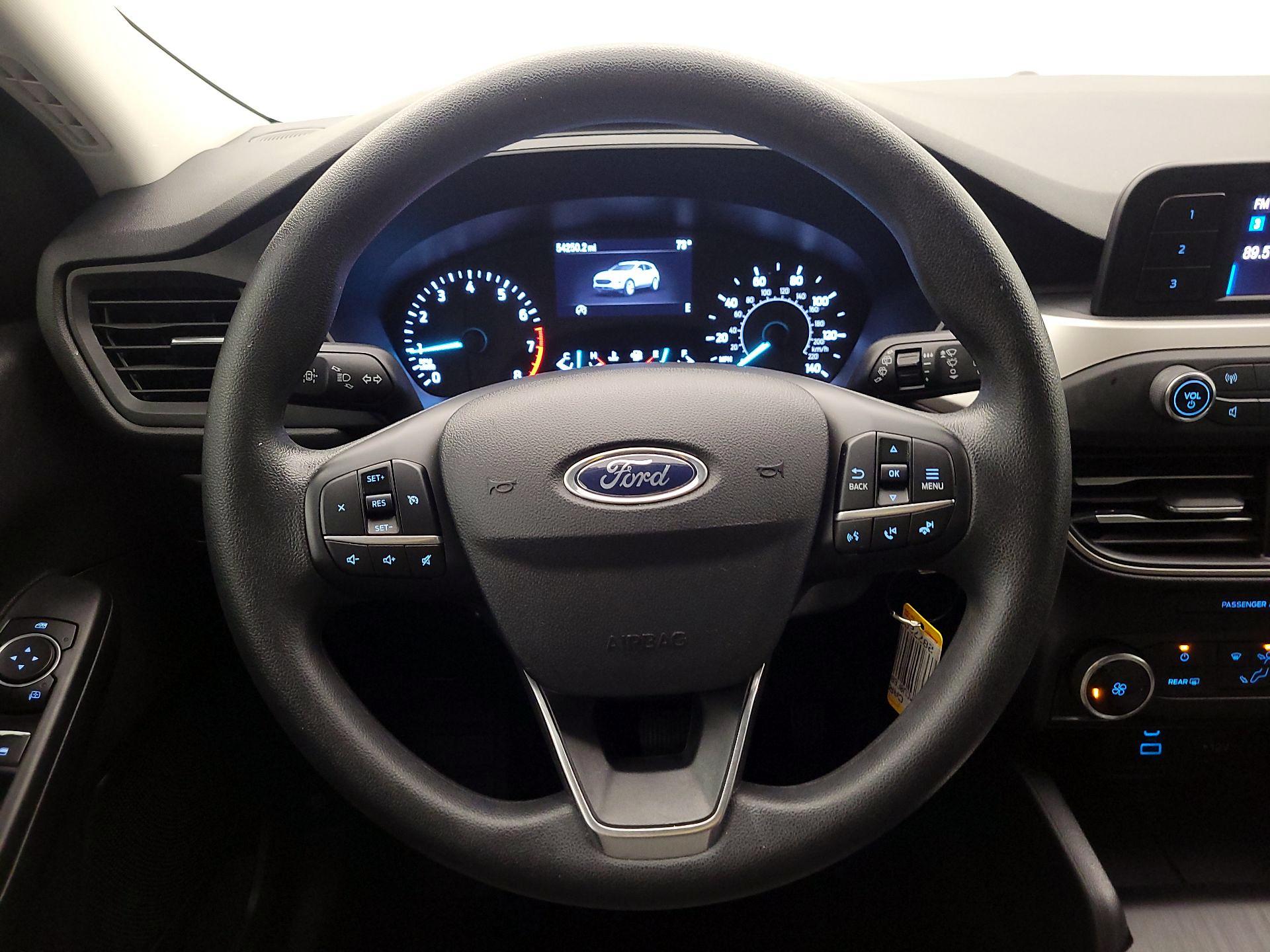 Thumbnail: 2022 Ford Escape - 10