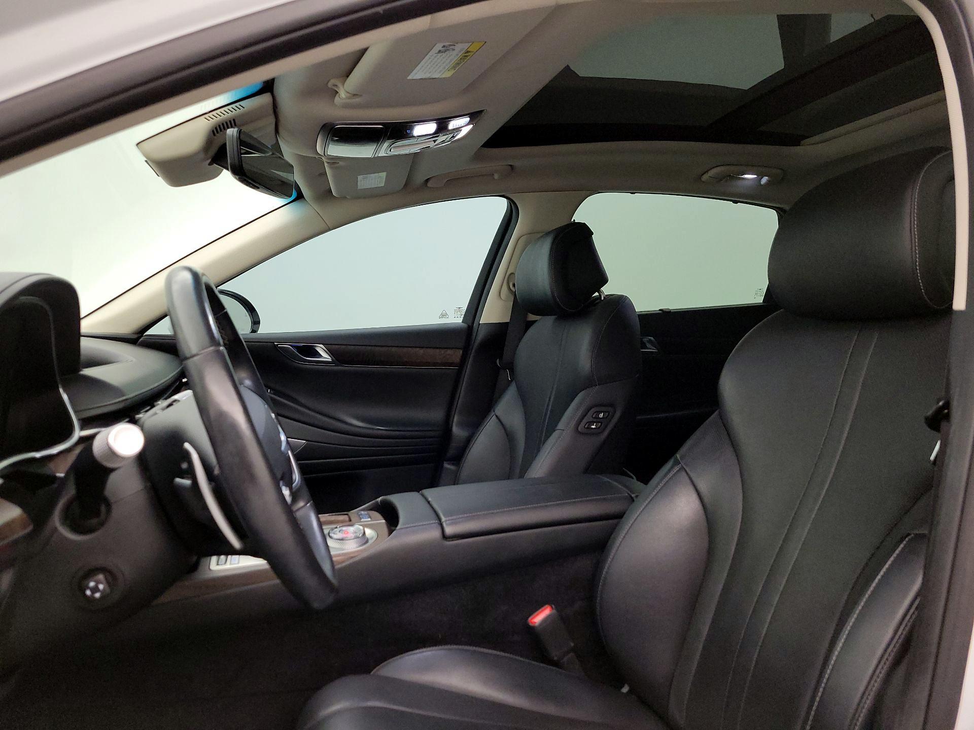 Thumbnail: 2022 Genesis G80 - 20