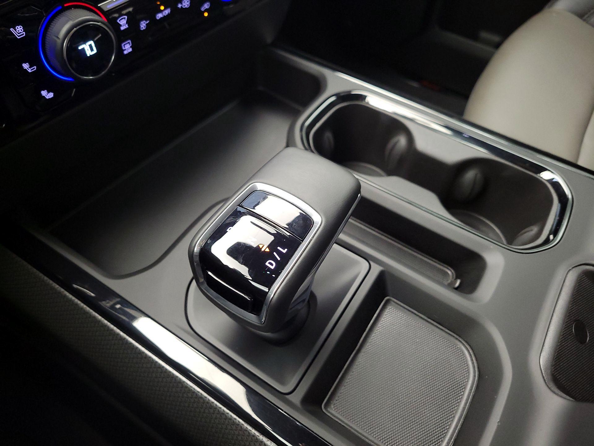 Thumbnail: 2026 Chevrolet Silverado 1500 - 18