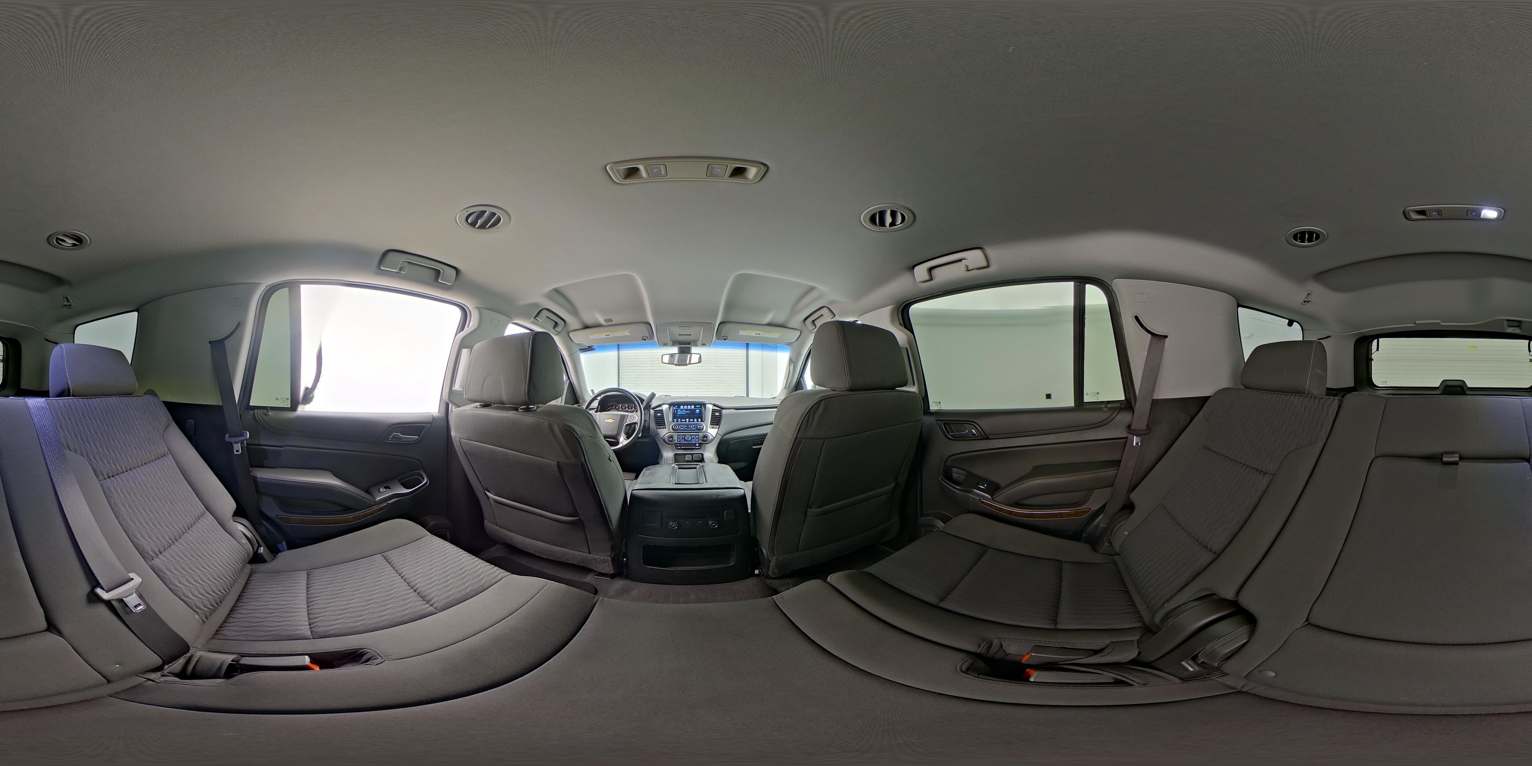 2020 Chevrolet Tahoe LS - Photo 25
