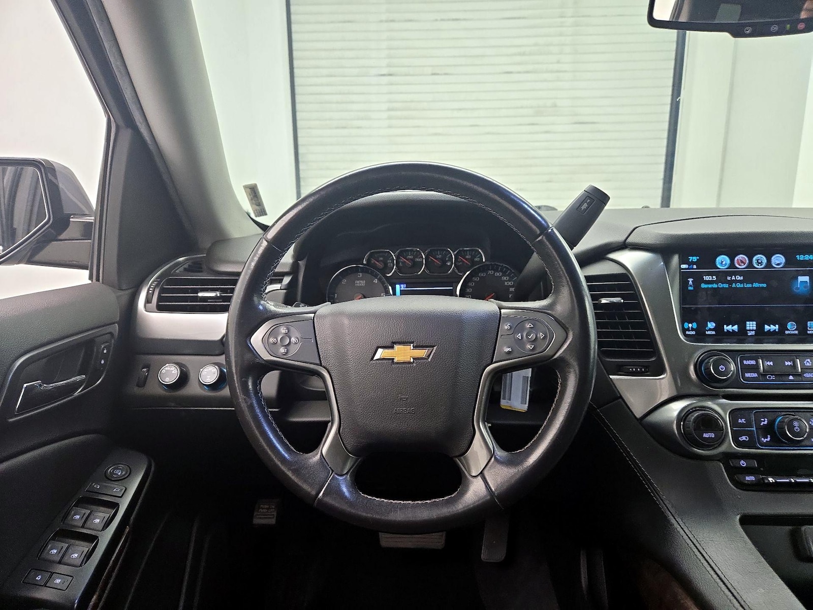 2020 Chevrolet Tahoe LS - Photo 11