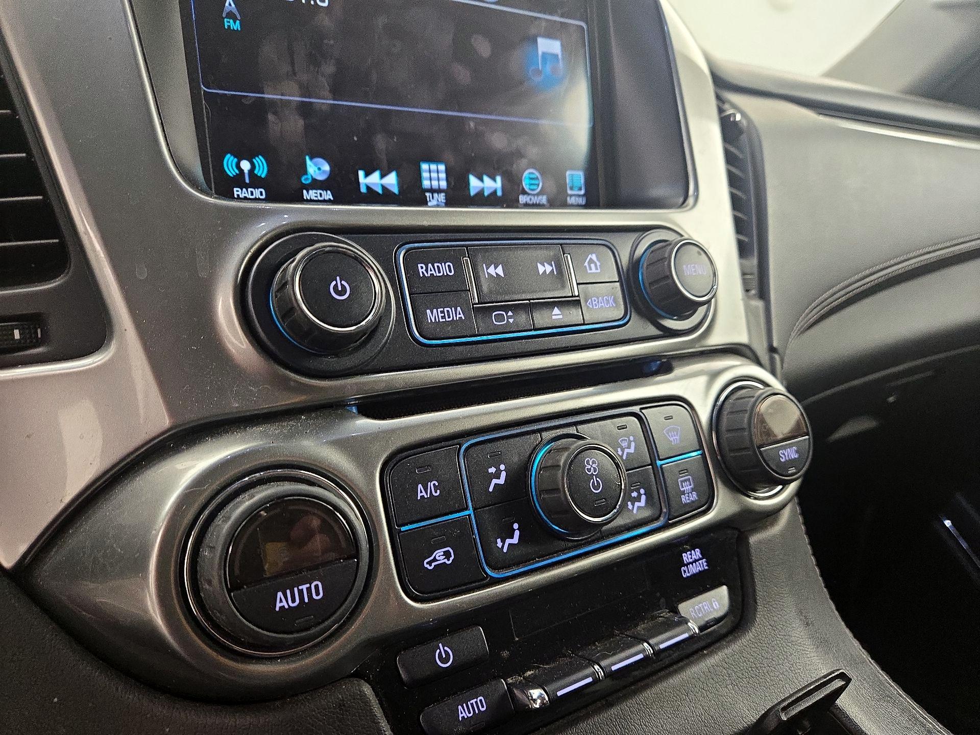 Thumbnail: 2020 Chevrolet Tahoe - 16