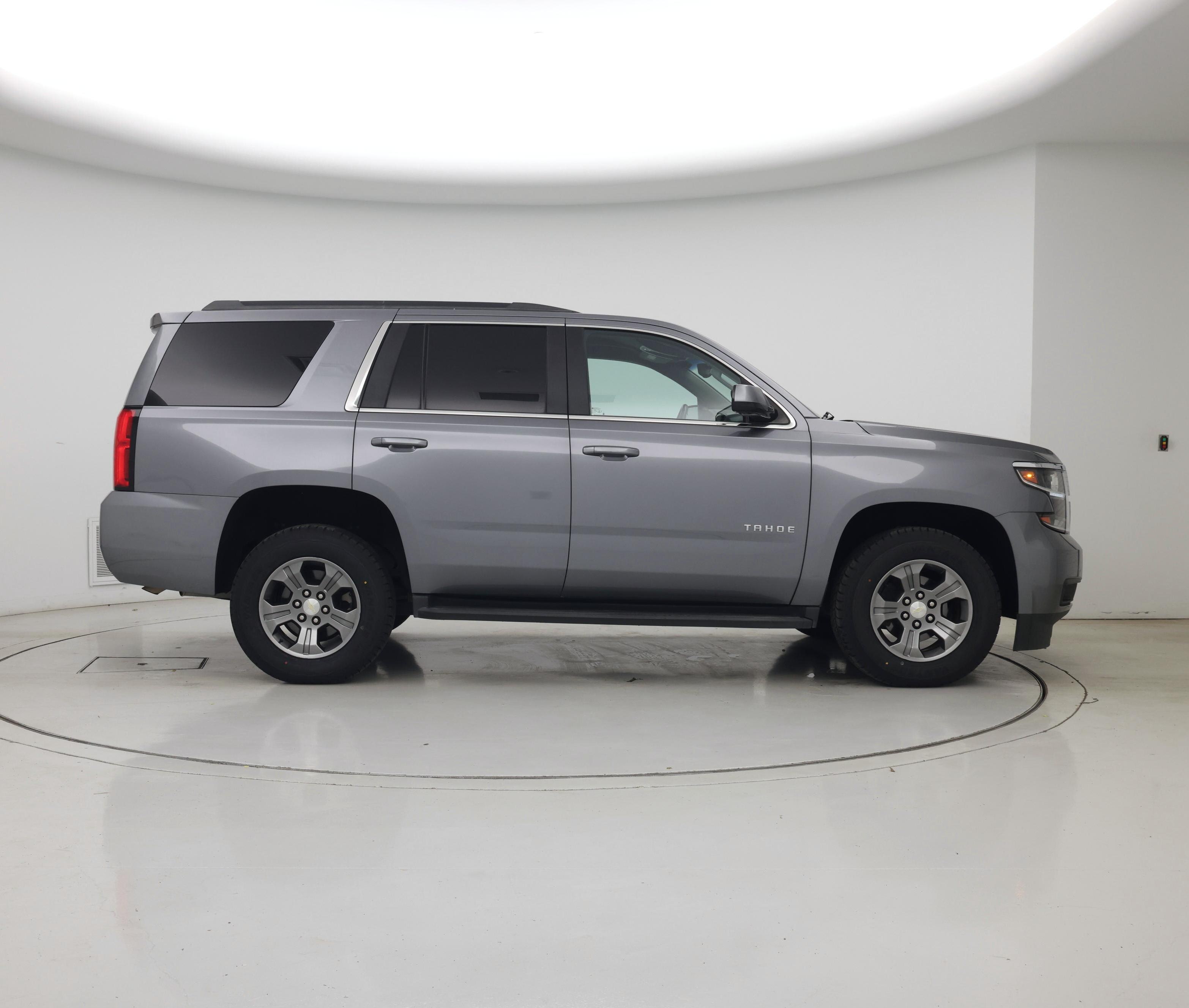 Thumbnail: 2020 Chevrolet Tahoe - 7