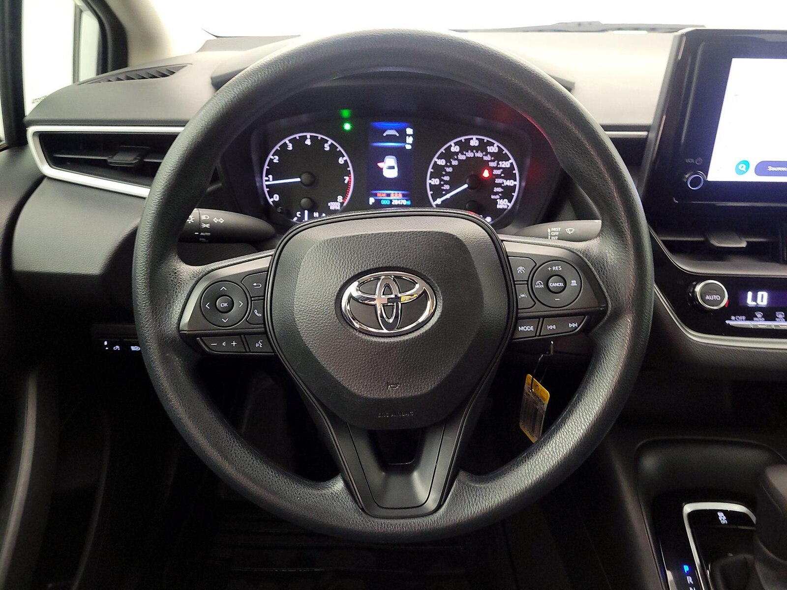 2024 Toyota Corolla LE - Photo 11