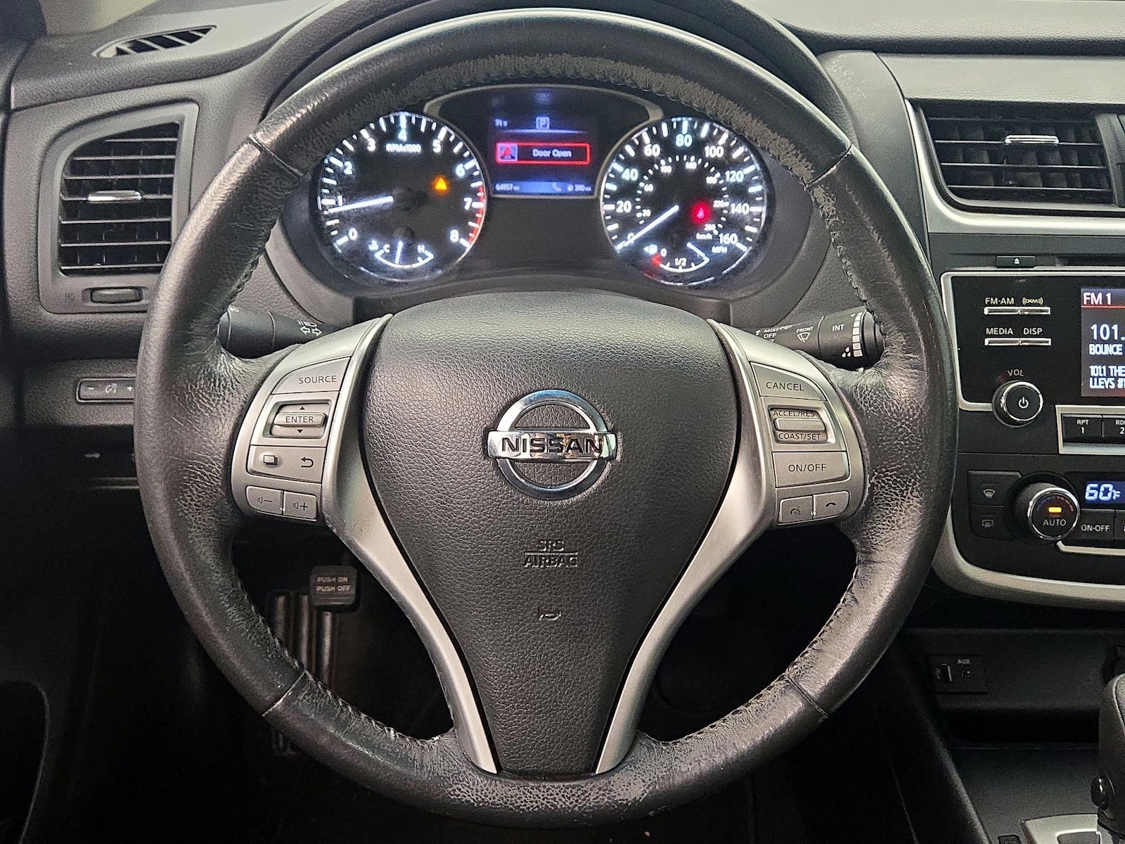 2016 Nissan Altima SV - Photo 11