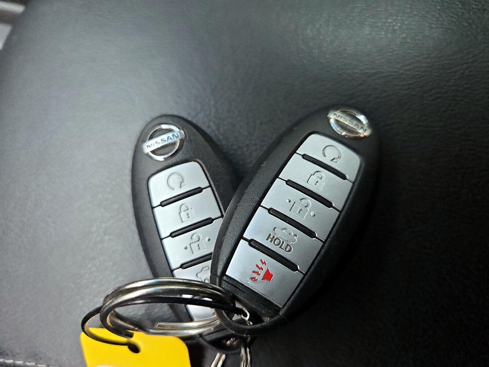 2016 Nissan Altima SV - Photo 23