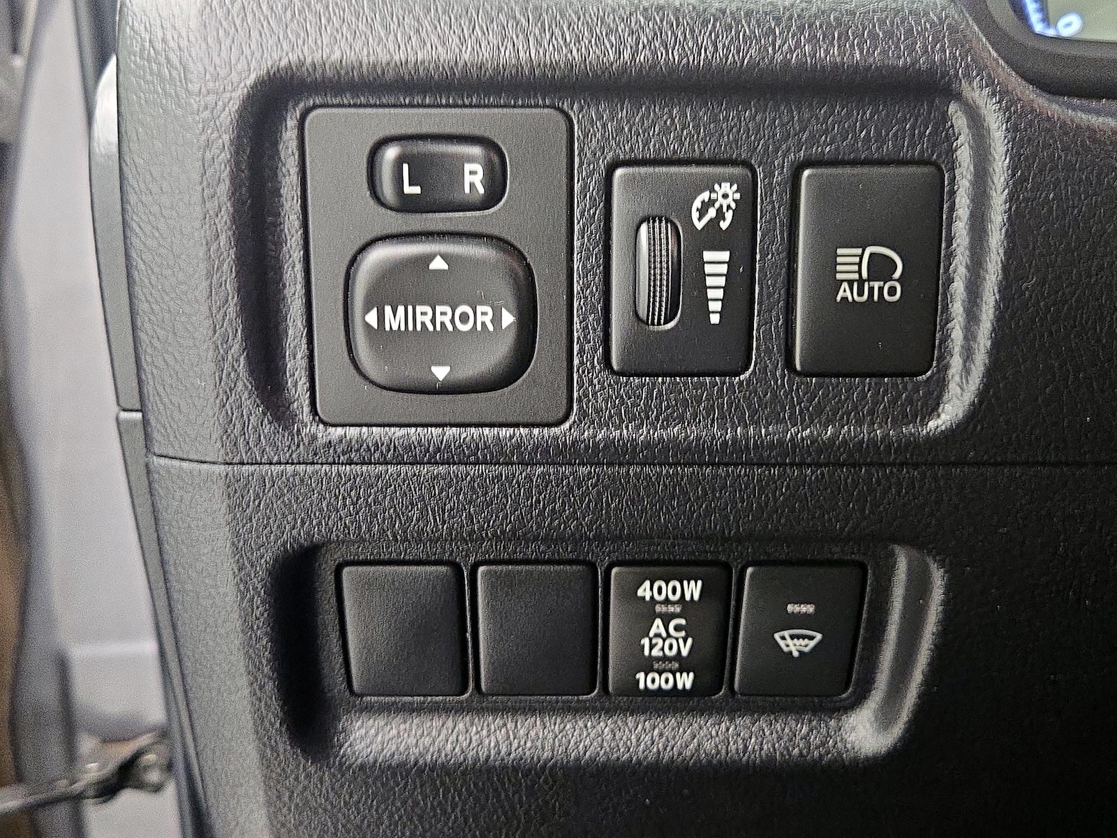 2023 Toyota 4Runner SR5 Premium - Photo 14
