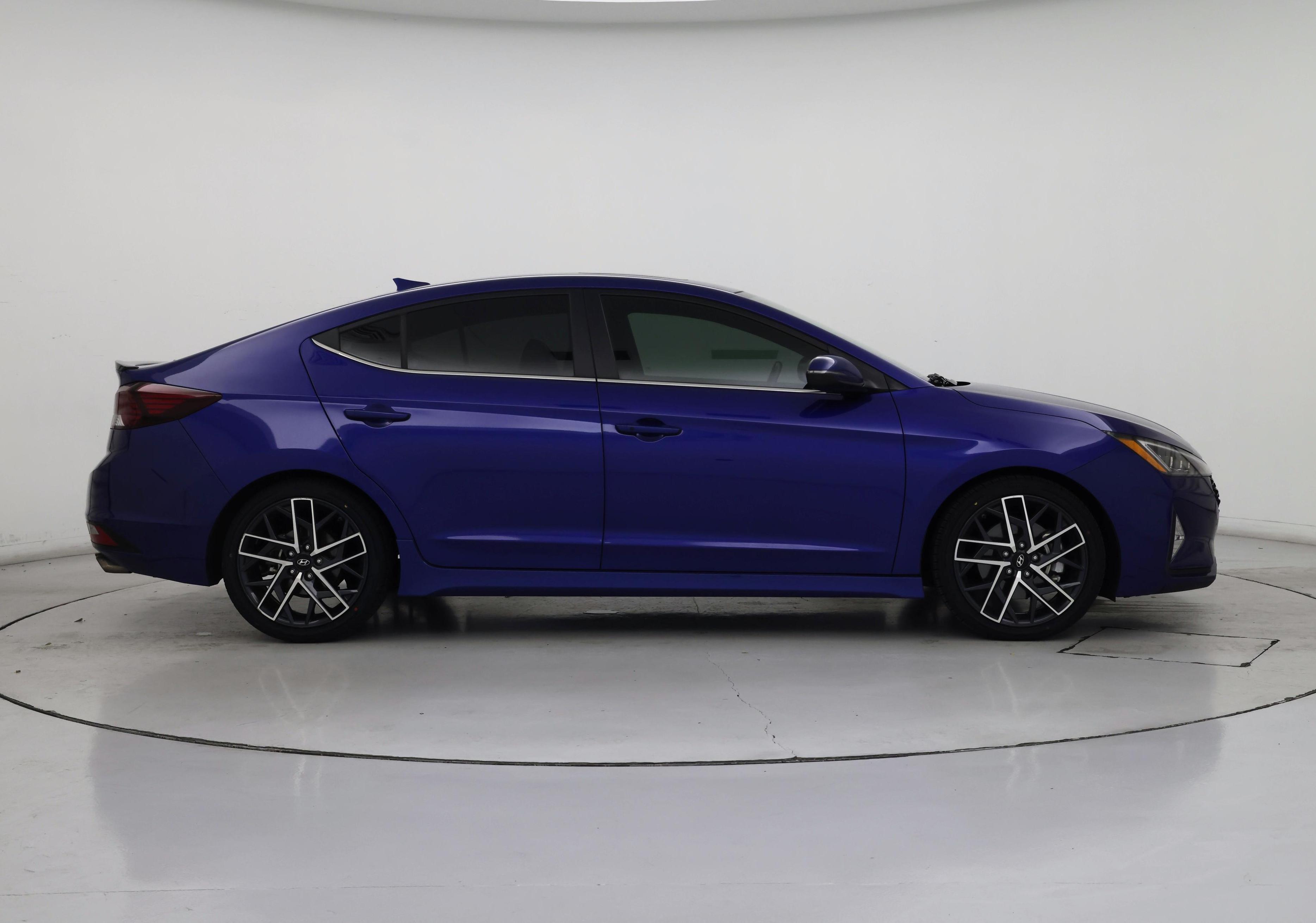 Thumbnail: 2020 Hyundai Elantra - 7