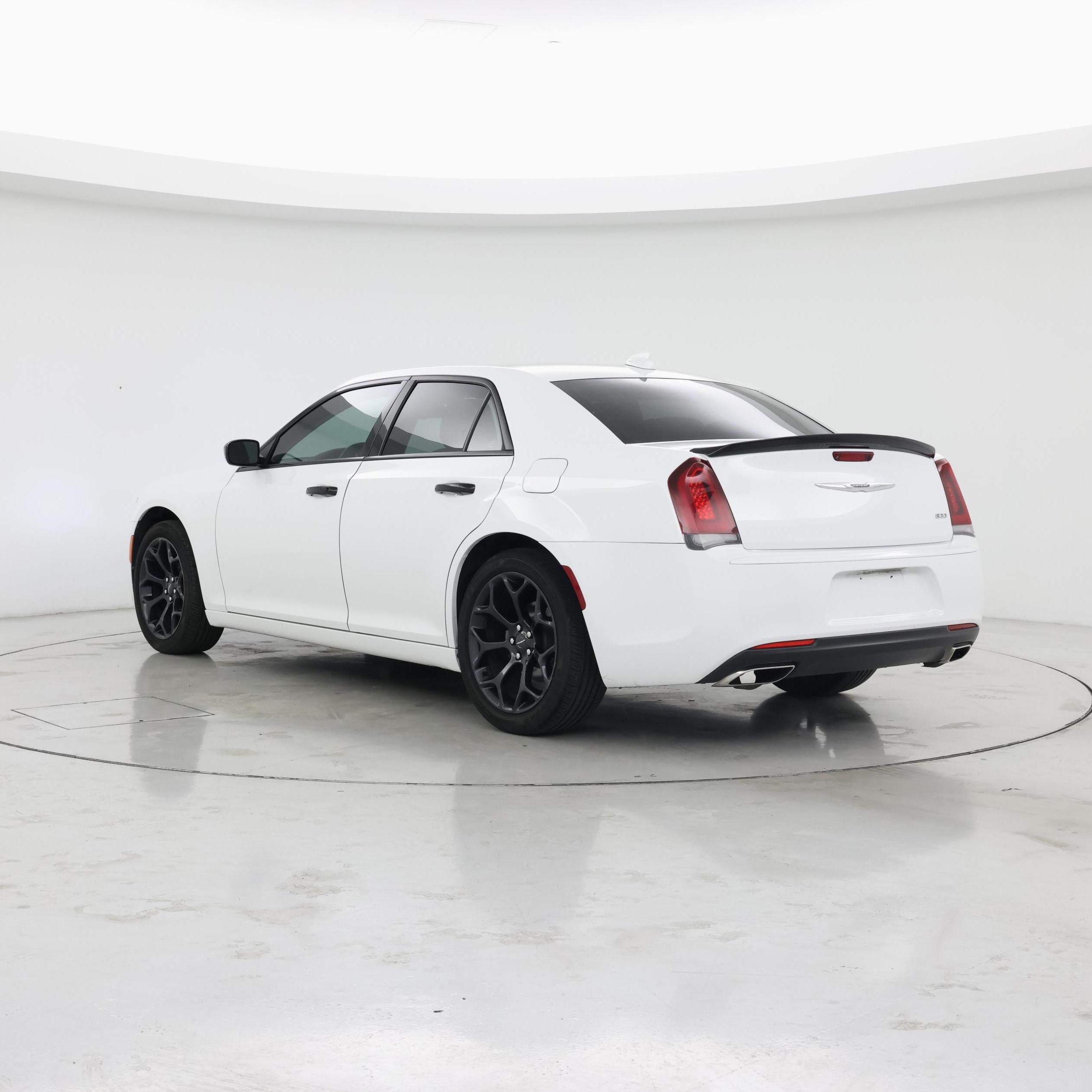 Thumbnail: 2020 Chrysler 300 - 2