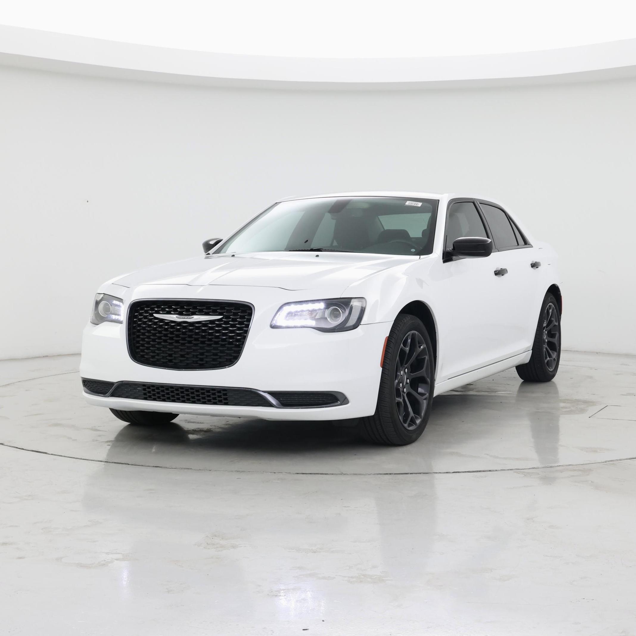 Thumbnail: 2020 Chrysler 300 - 4