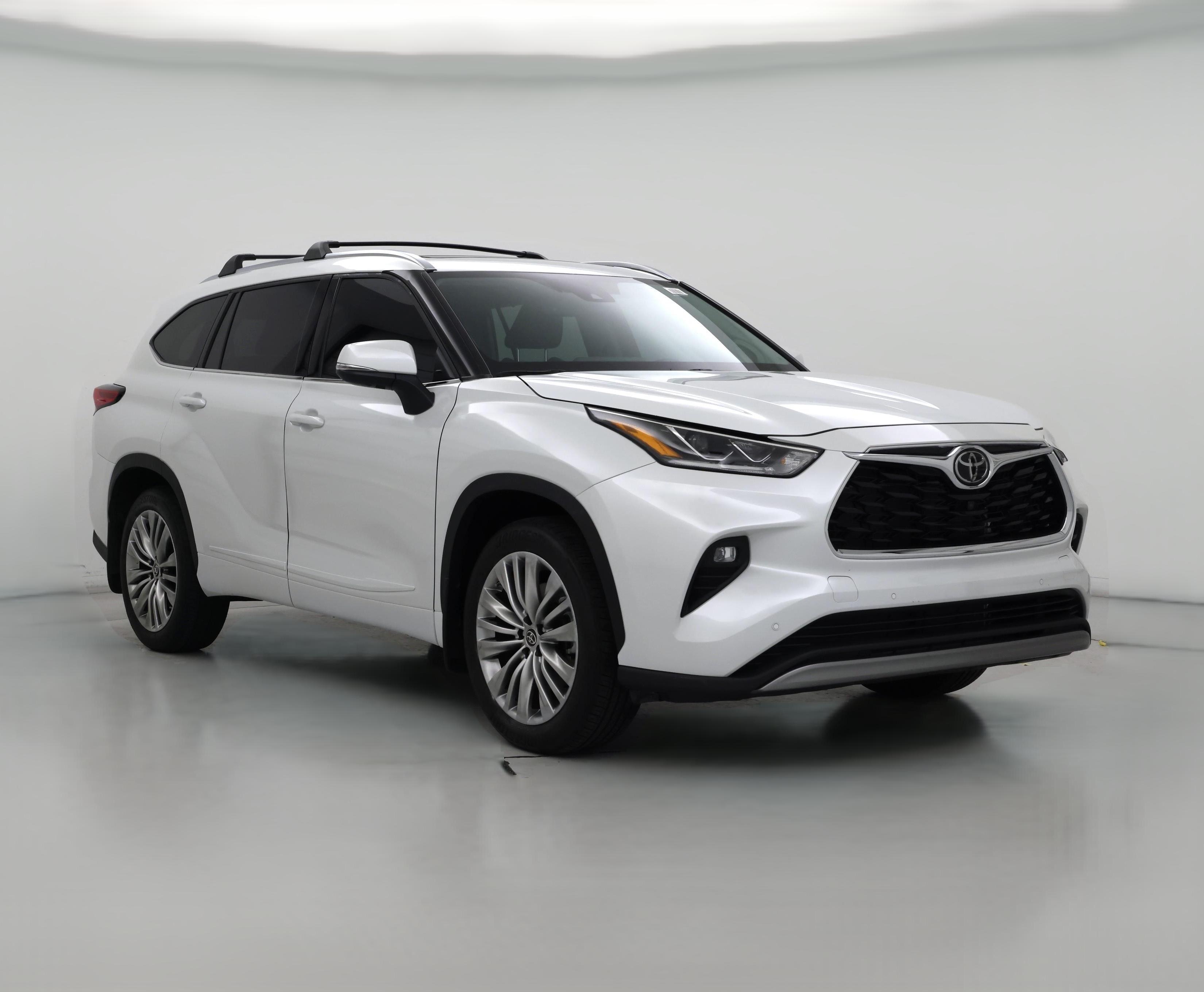 Thumbnail: 2022 Toyota Highlander - 1