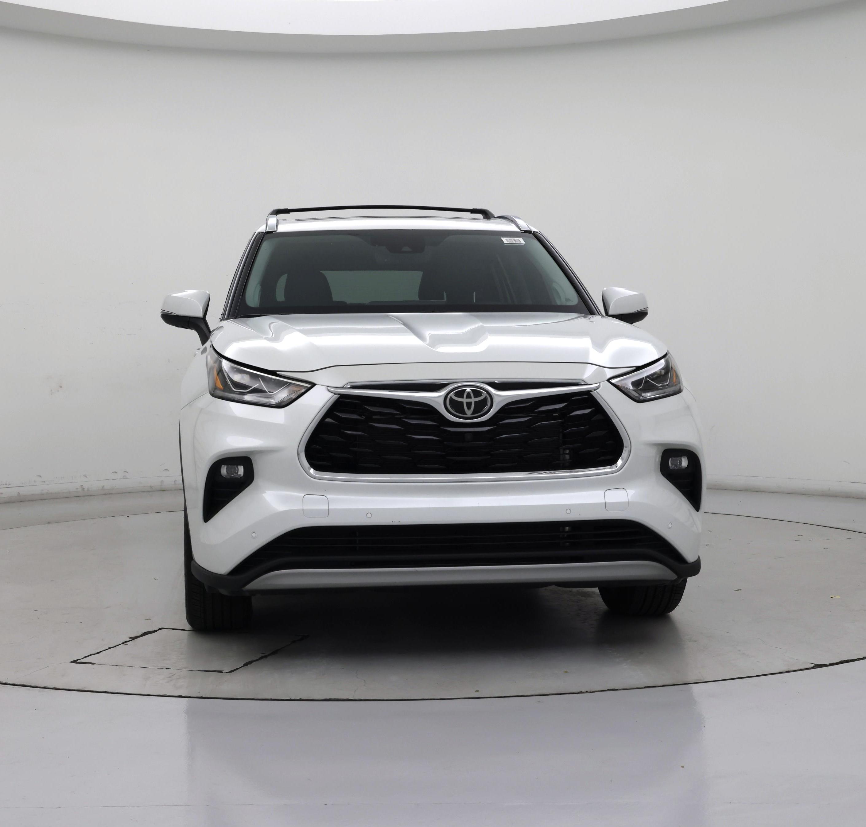 Thumbnail: 2022 Toyota Highlander - 5