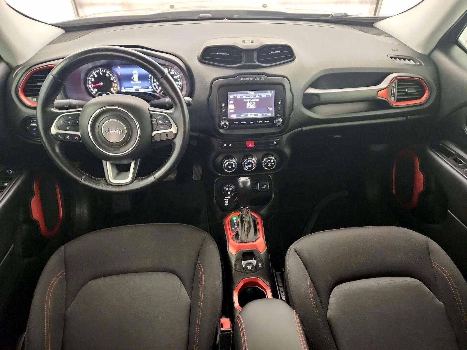 2017 Jeep Renegade Trailhawk - Photo 10