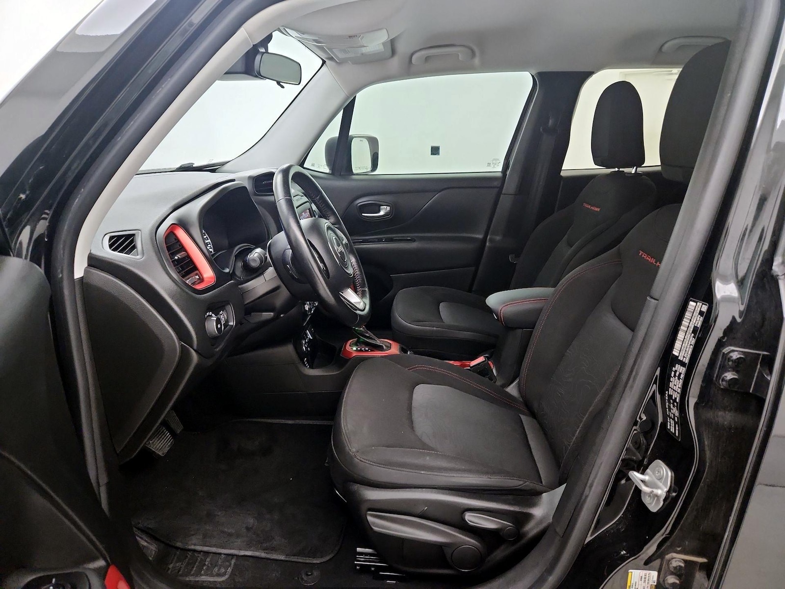 2017 Jeep Renegade Trailhawk - Photo 12