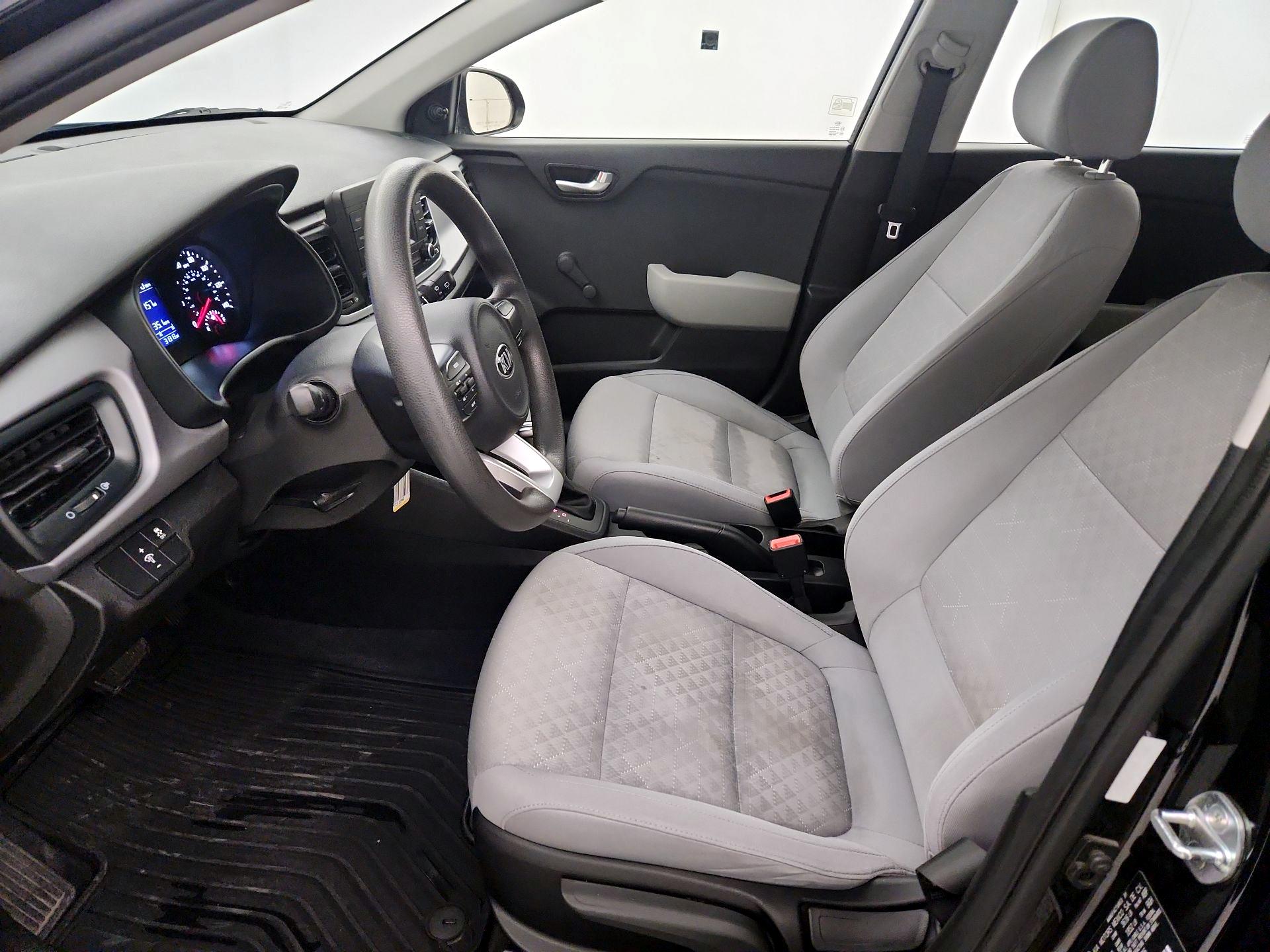 Thumbnail: 2018 Kia Rio5 - 11