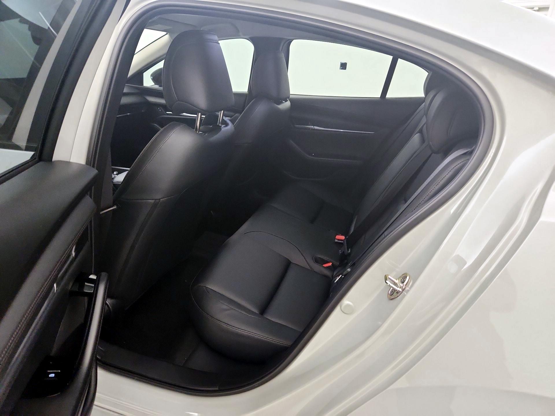 Thumbnail: 2025 Mazda Mazda3 - 19