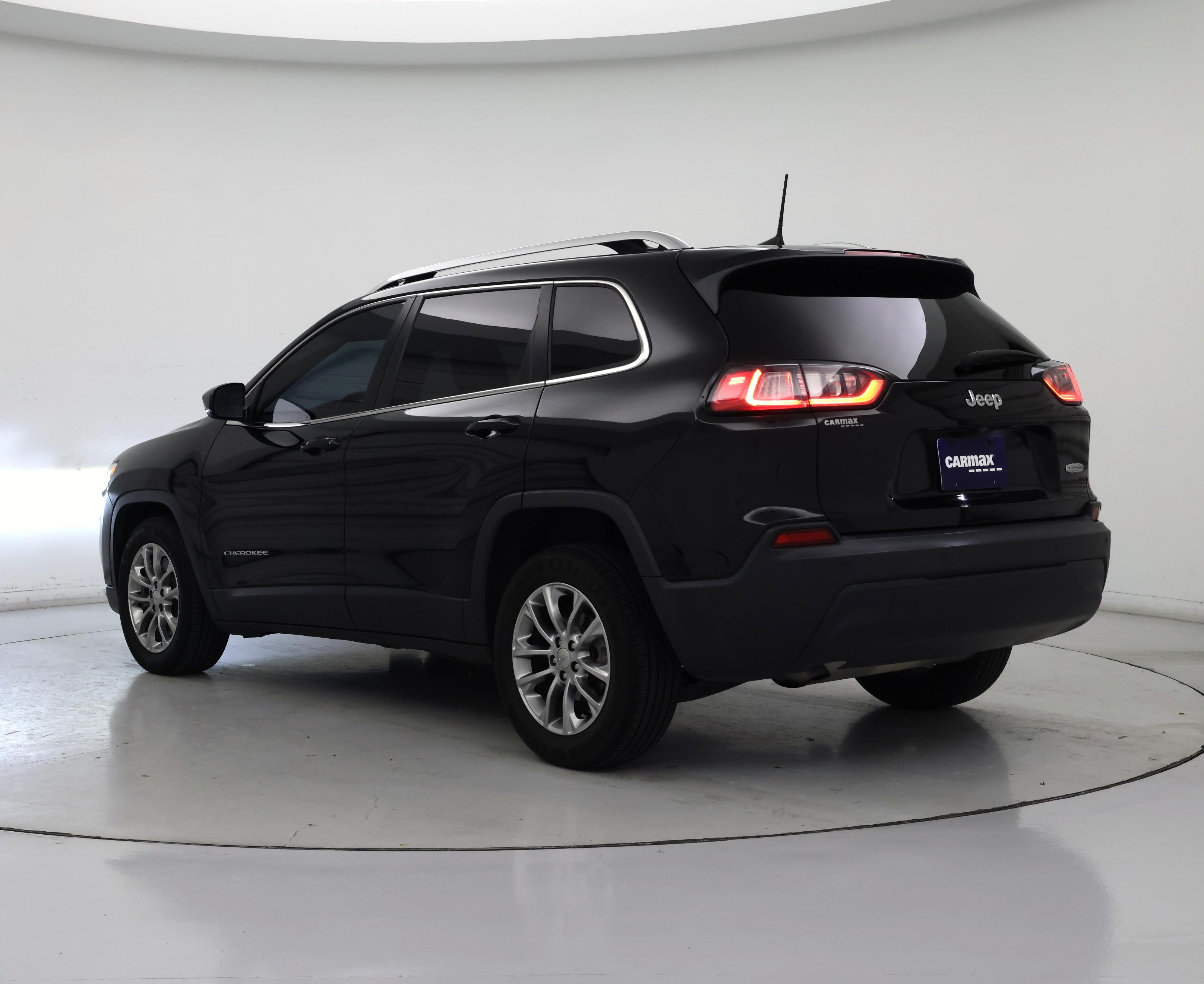 Thumbnail: 2019 Jeep Cherokee - 2