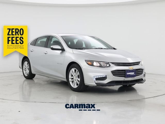Silver 2018 Chevrolet Malibu Sedan Front-Wheel Drive Automatic