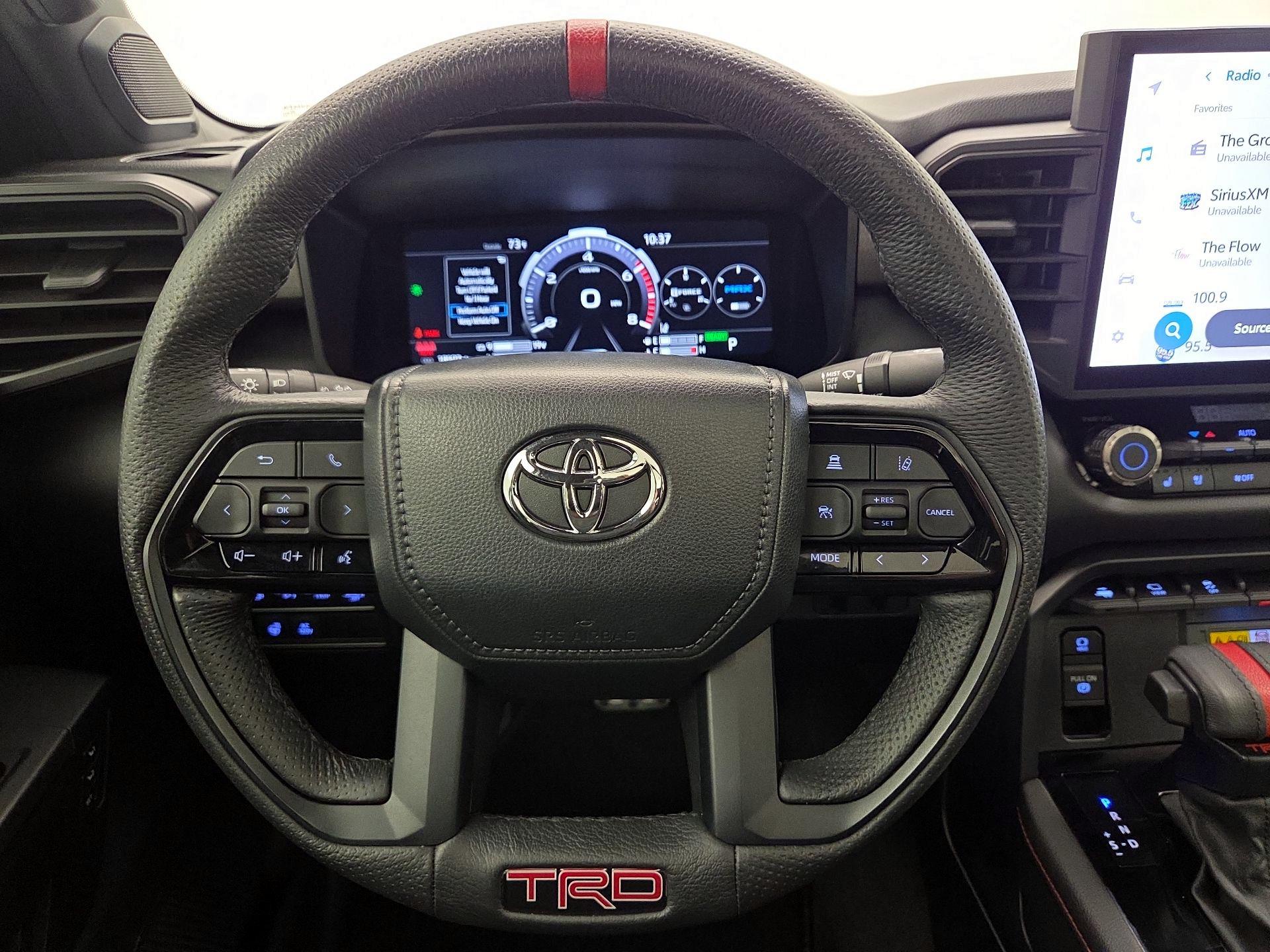 Thumbnail: 2024 Toyota Tundra - 10
