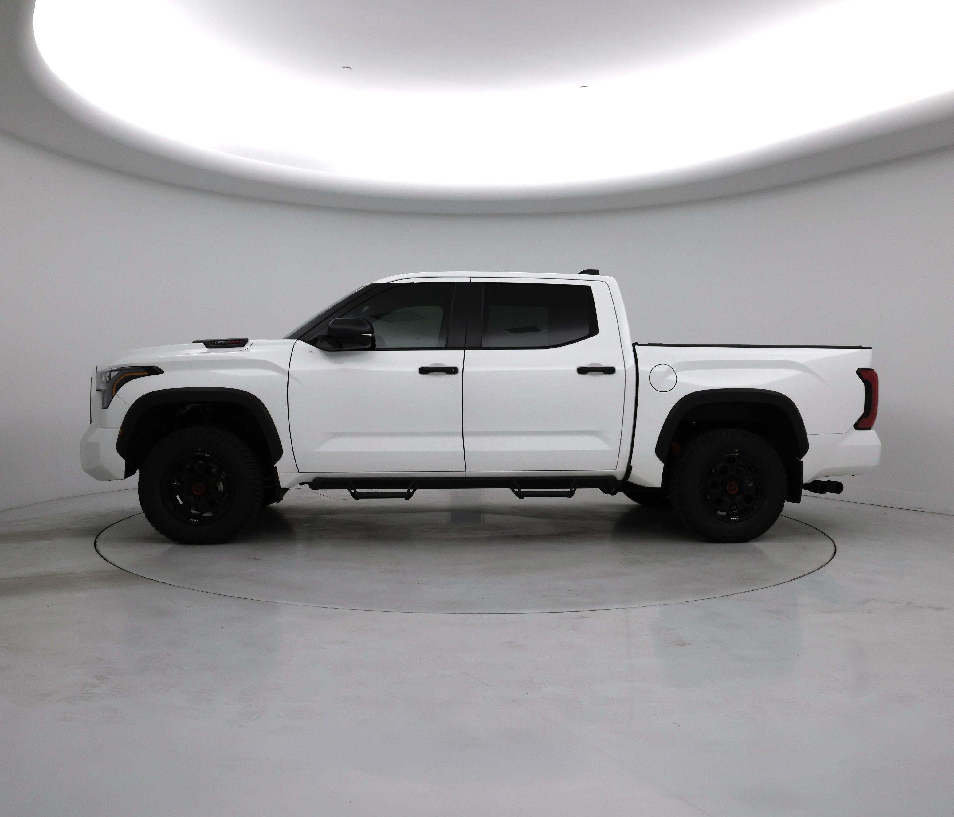 Thumbnail: 2024 Toyota Tundra - 3