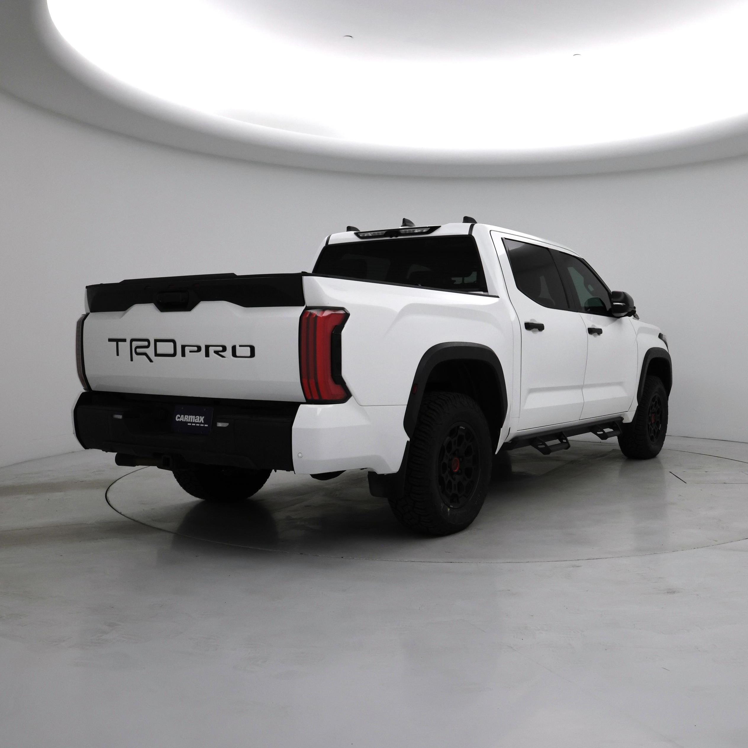 Thumbnail: 2024 Toyota Tundra - 8