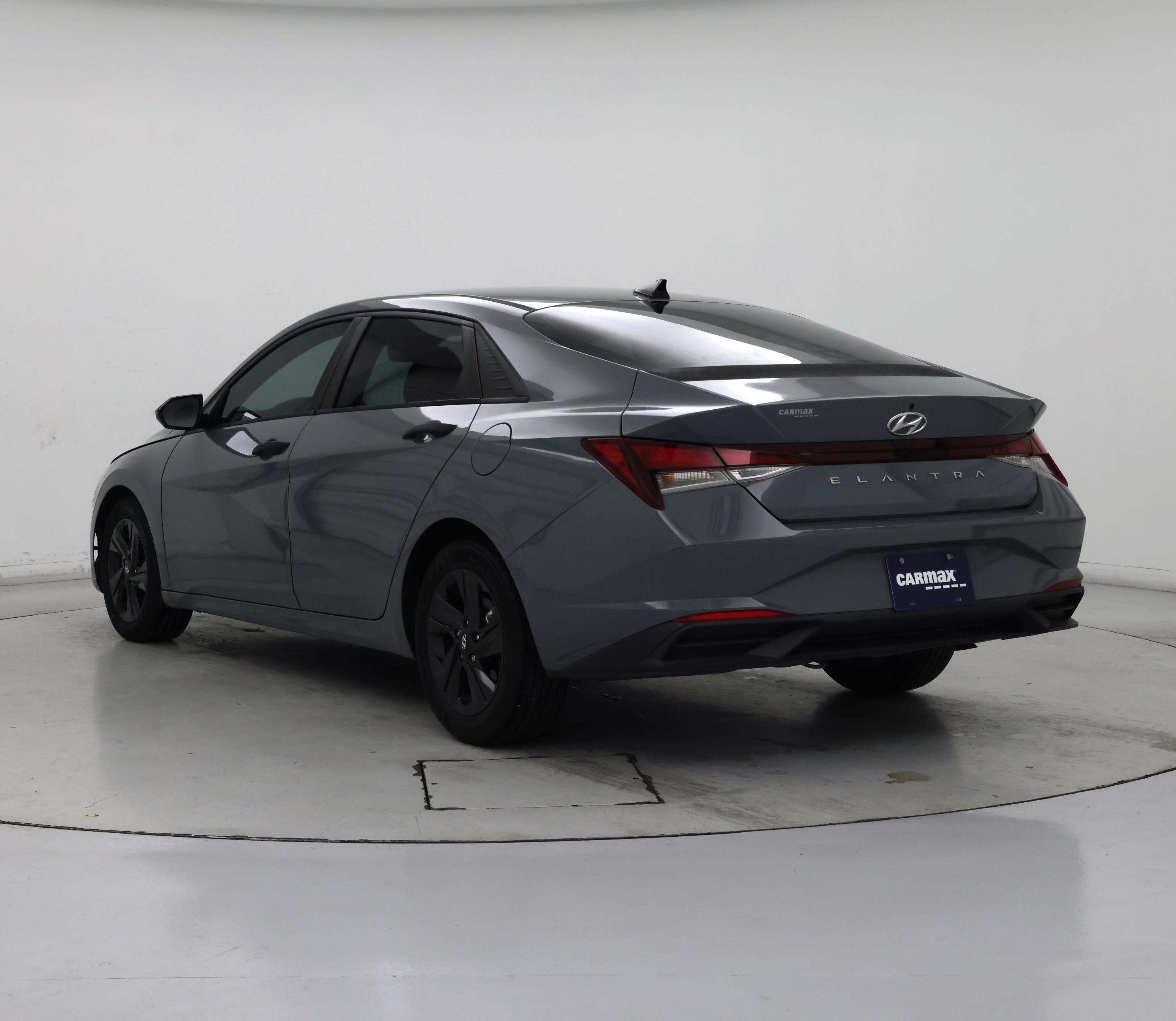 Thumbnail: 2021 Hyundai Elantra - 2
