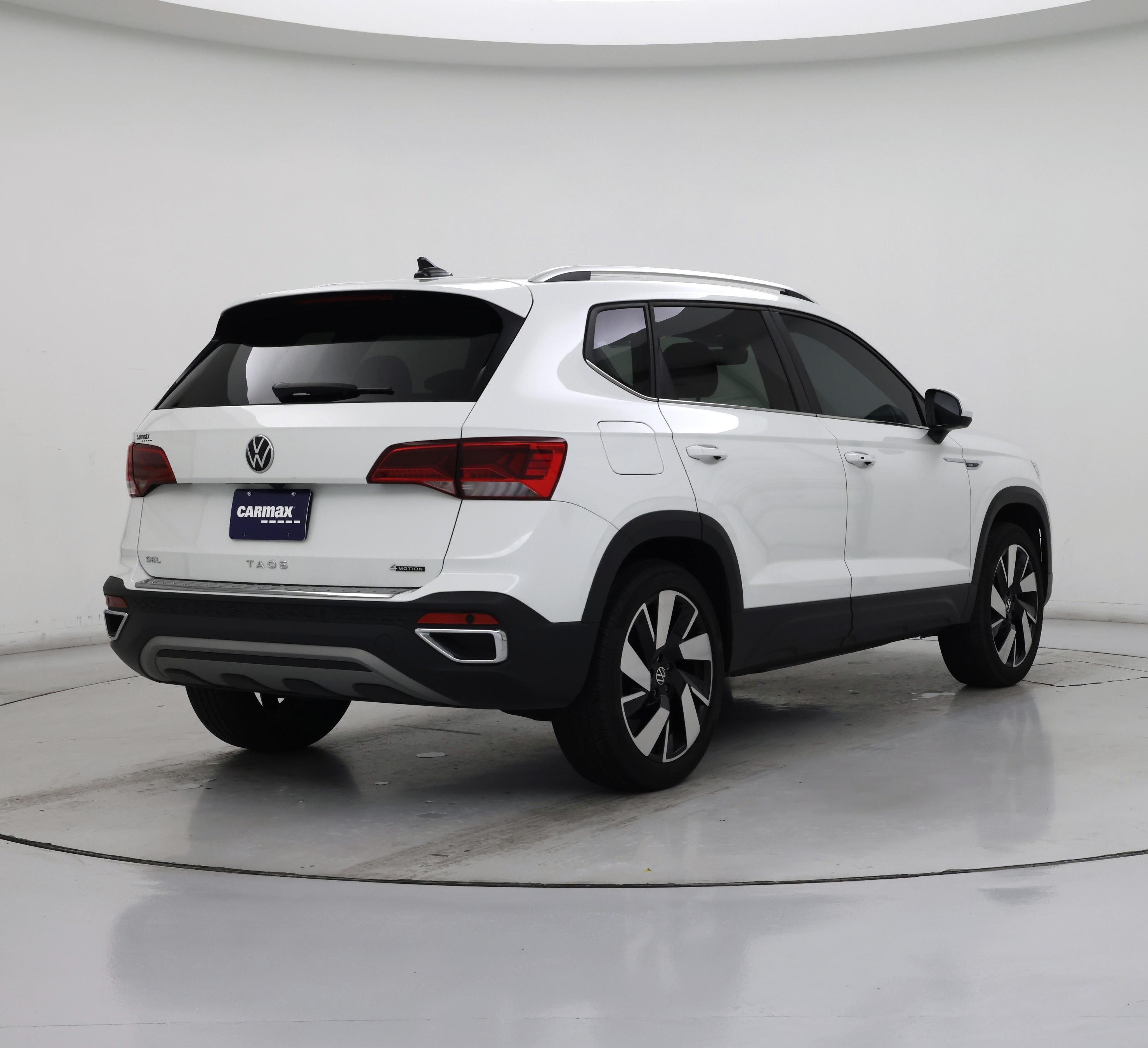 Thumbnail: 2024 Volkswagen Taos - 8