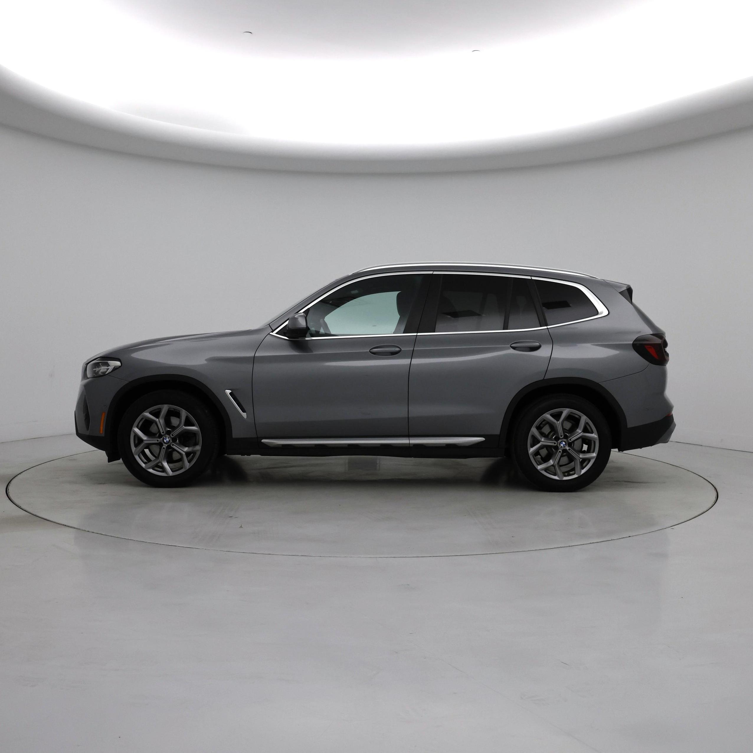 Thumbnail: 2023 BMW X3 - 3